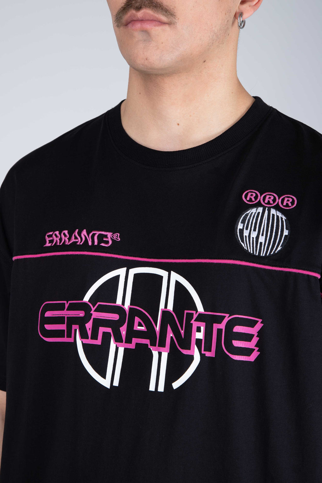 Polera M/C Groovy Negro ERRANTE