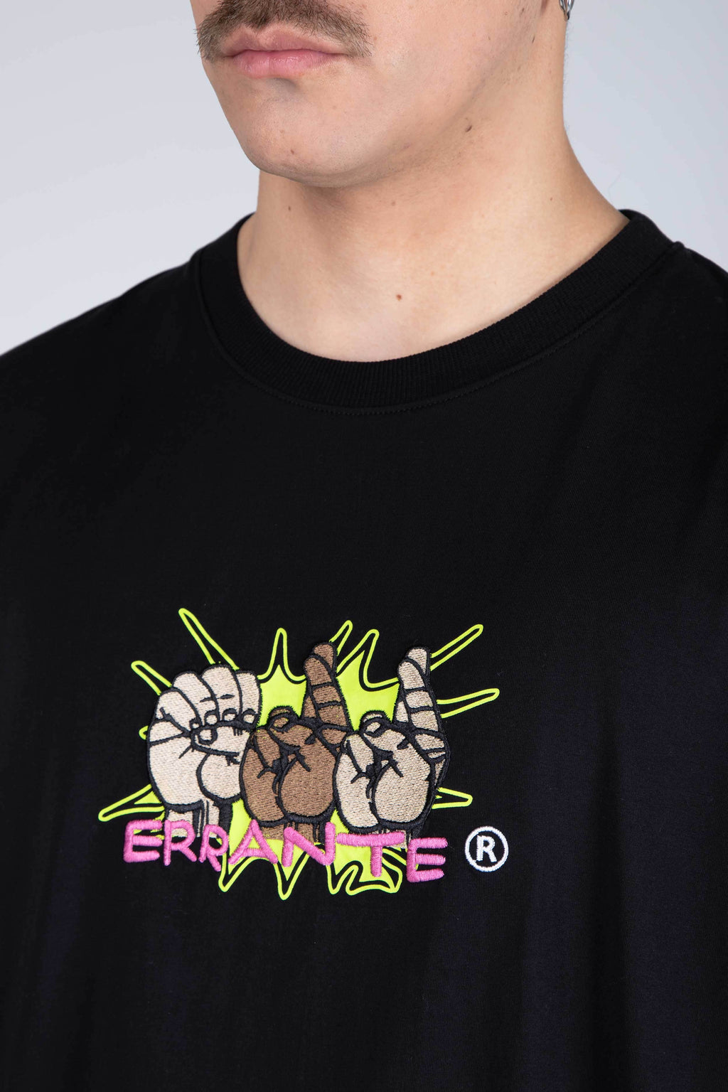 Polera M/C Force Negro ERRANTE