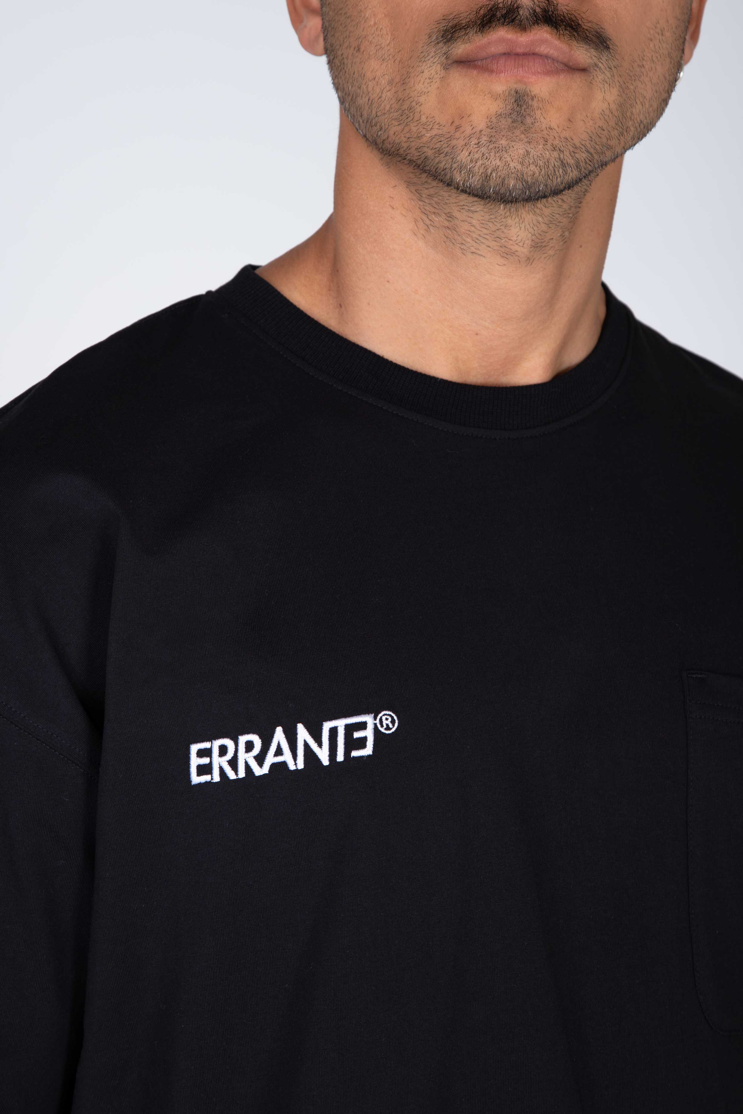 Polera M/C Gallery Negro ERRANTE