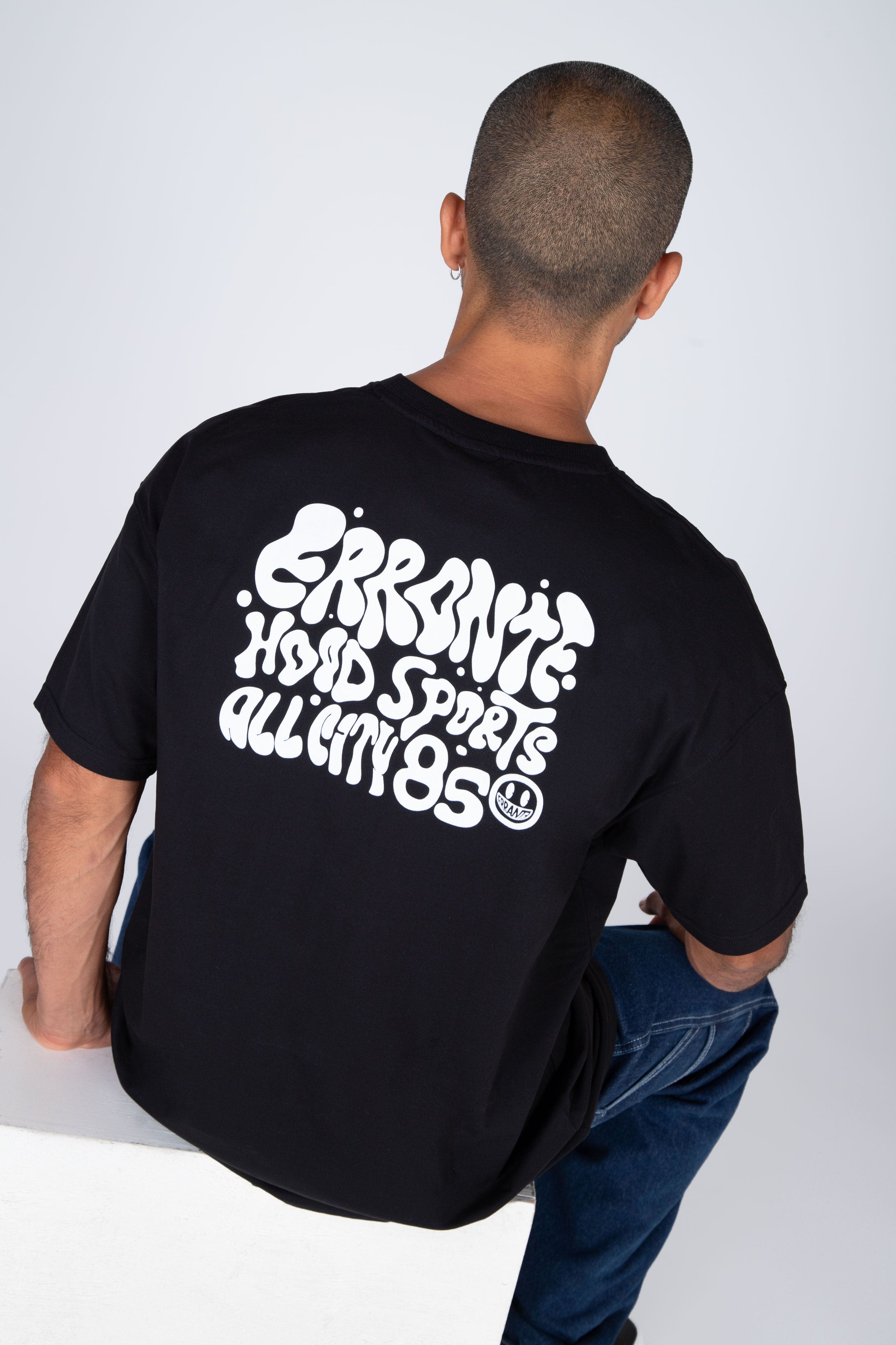 Polera M/C Gallery Negro ERRANTE