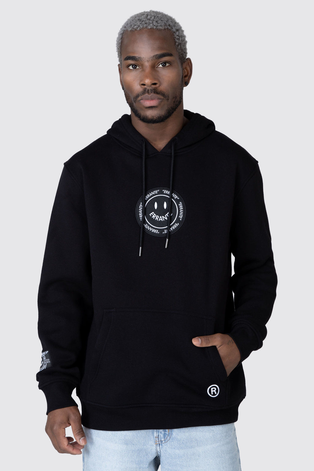 Poleron Hood Smile Trend Negro ERRANTE 