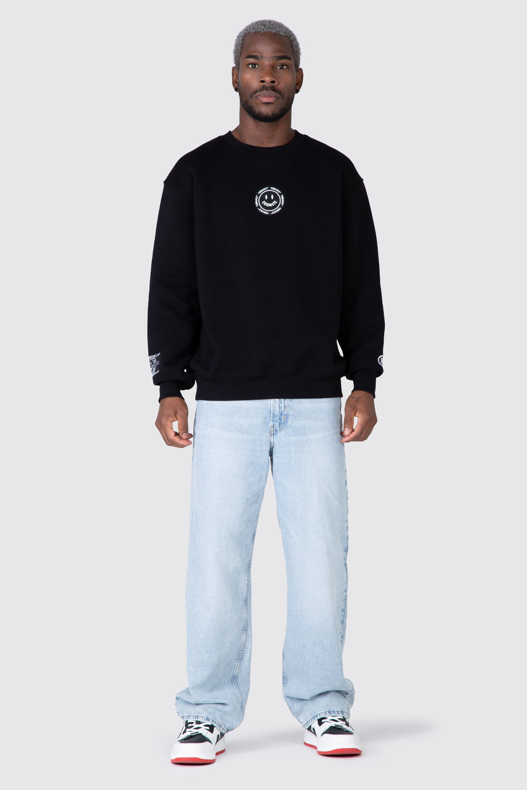 Poleron Crew Neck Smile Trend Negro ERRANTE 