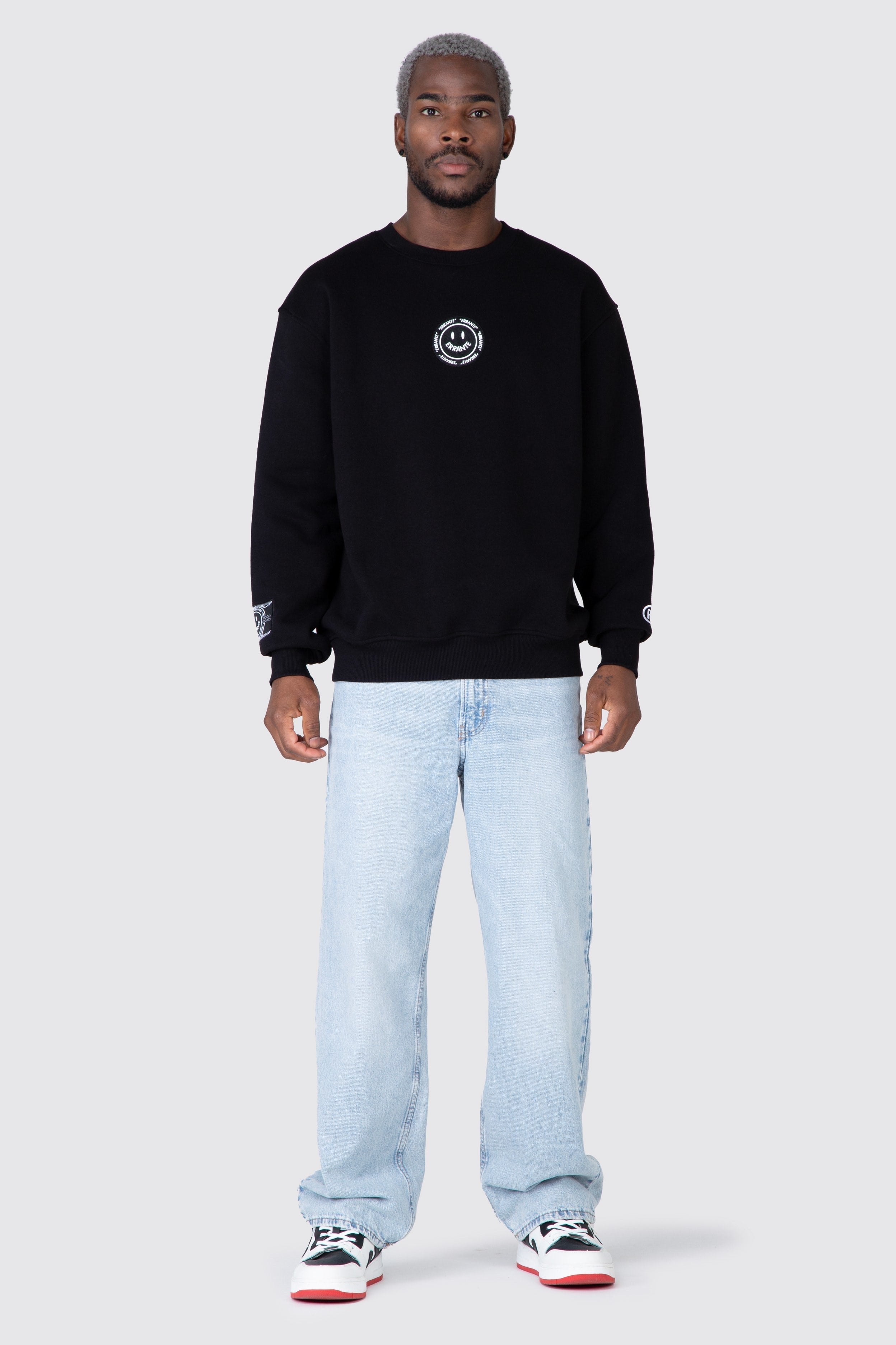 Poleron Crew Neck Smile Trend Negro ERRANTE 