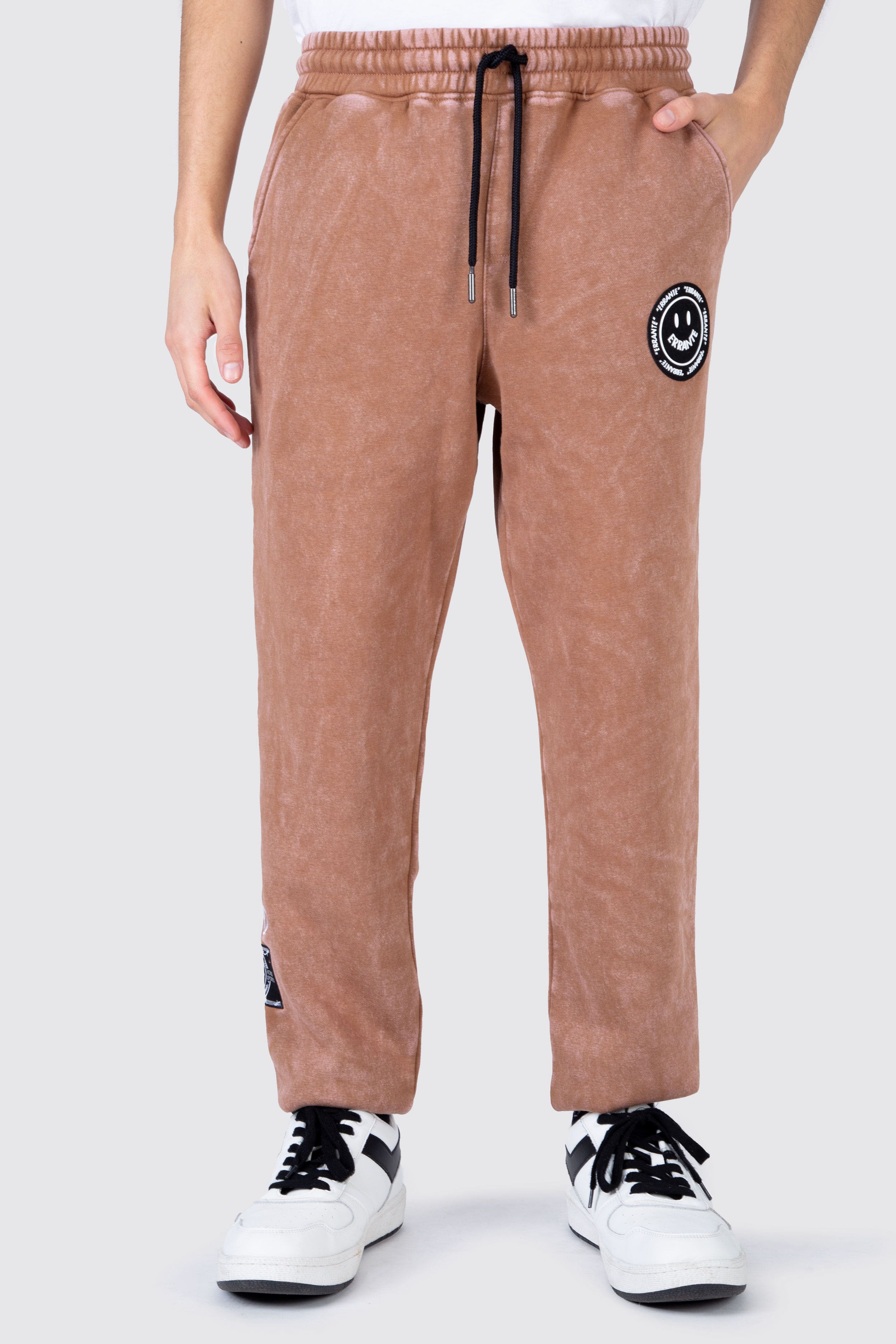 Jogger Smile Trend Café ERRANTE 