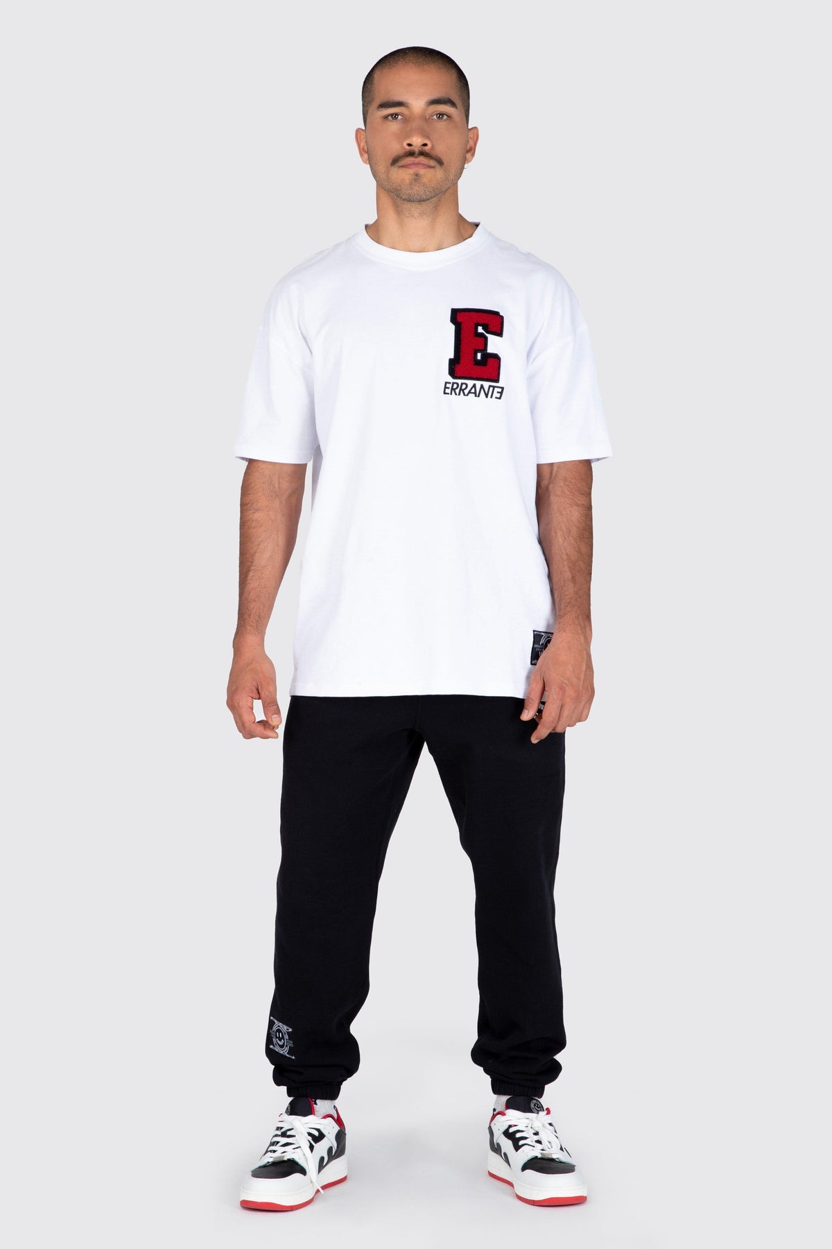 Jogger Smile Trend Negro ERRANTE 