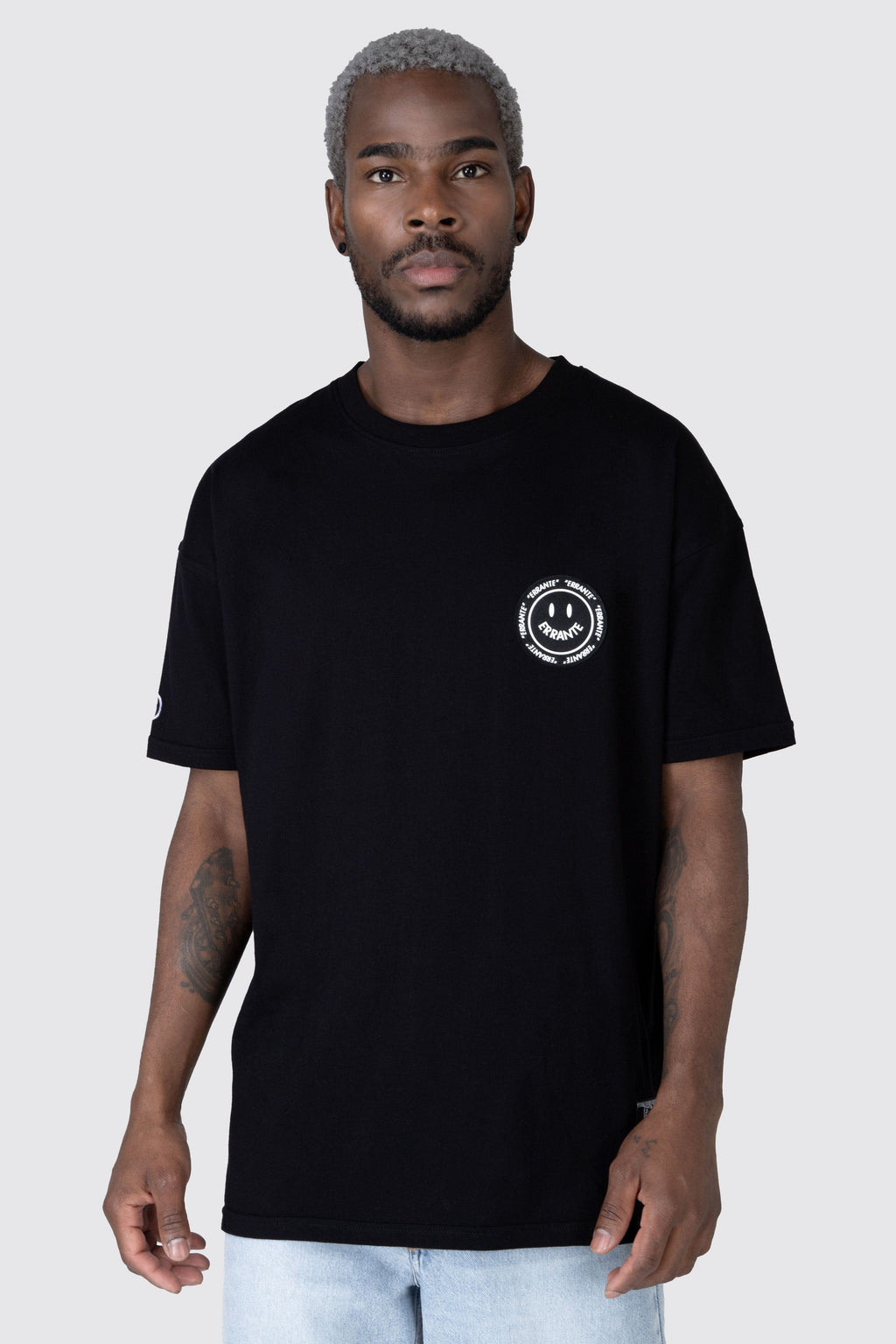 Polera M/C Smile Trend Negro ERRANTE 