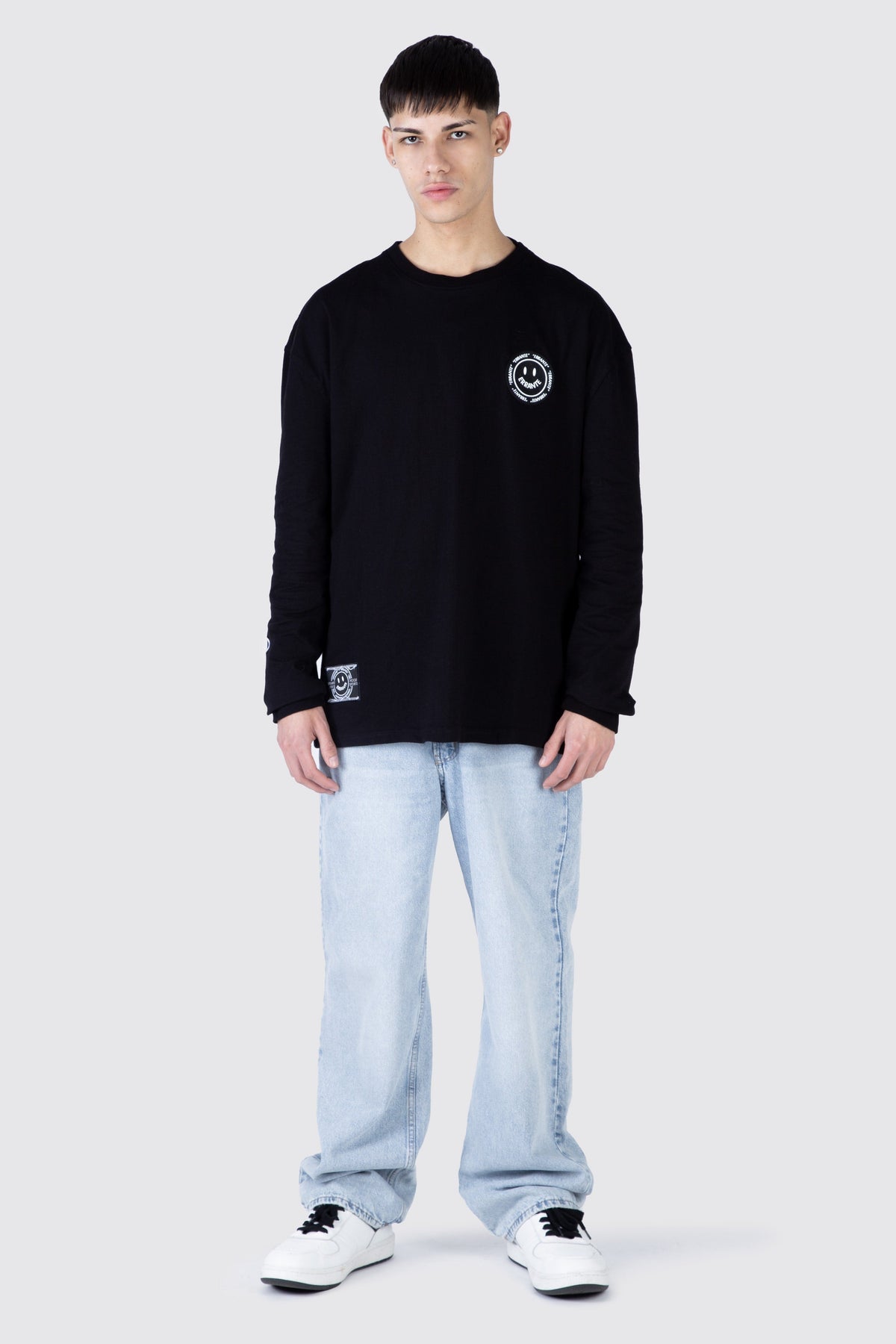 Polera M/L Smile Trend Negro ERRANTE