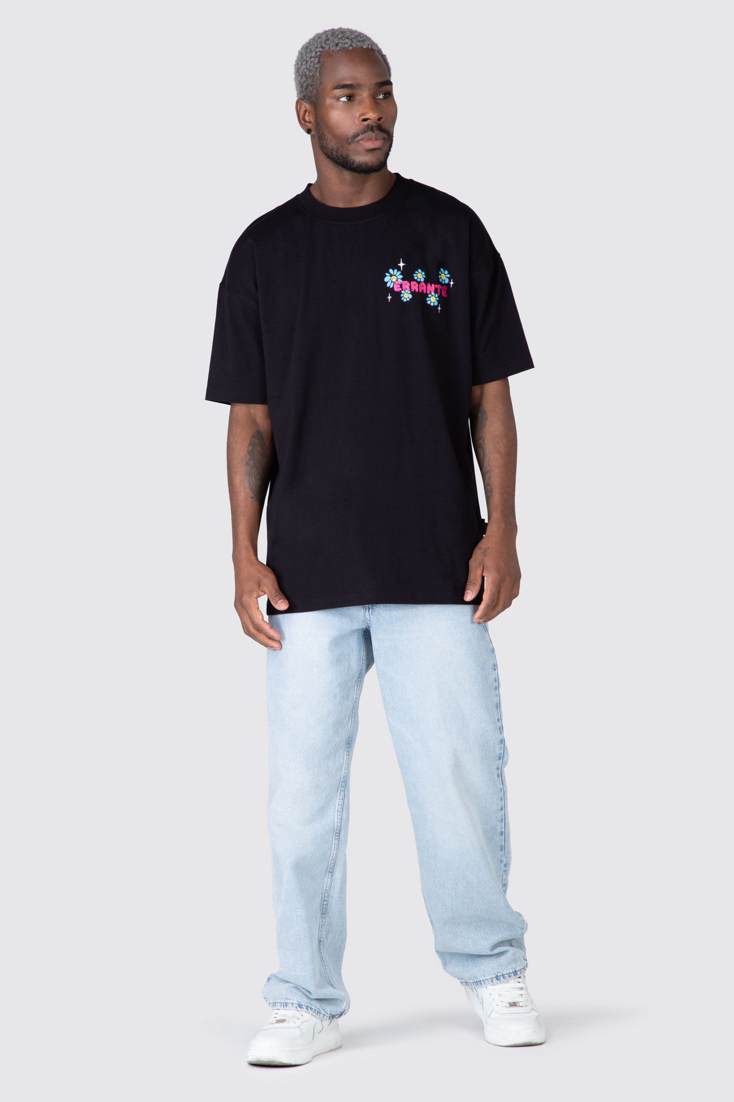 Polera M/C Sneaker Pot Negro Errante 