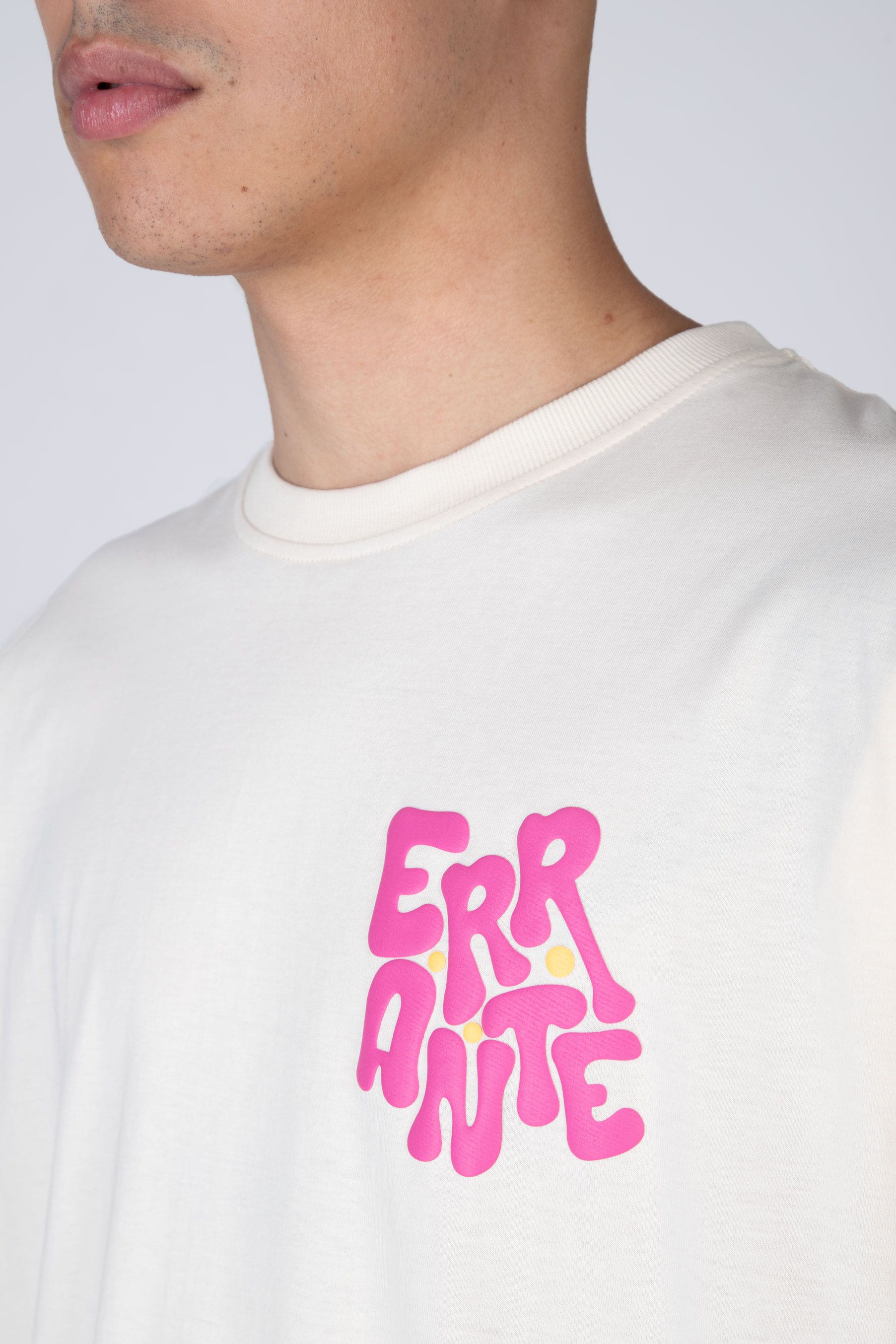 Polera M/C Mood Board Blanco ERRANTE