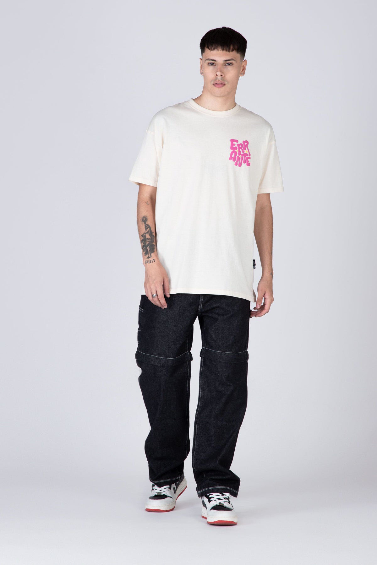 Polera M/C Mood Board Blanco ERRANTE