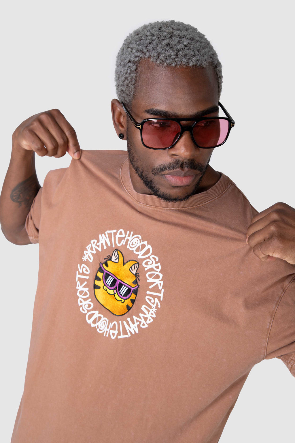 Polera M/C Garfield Trust Me Café ERRANTE 