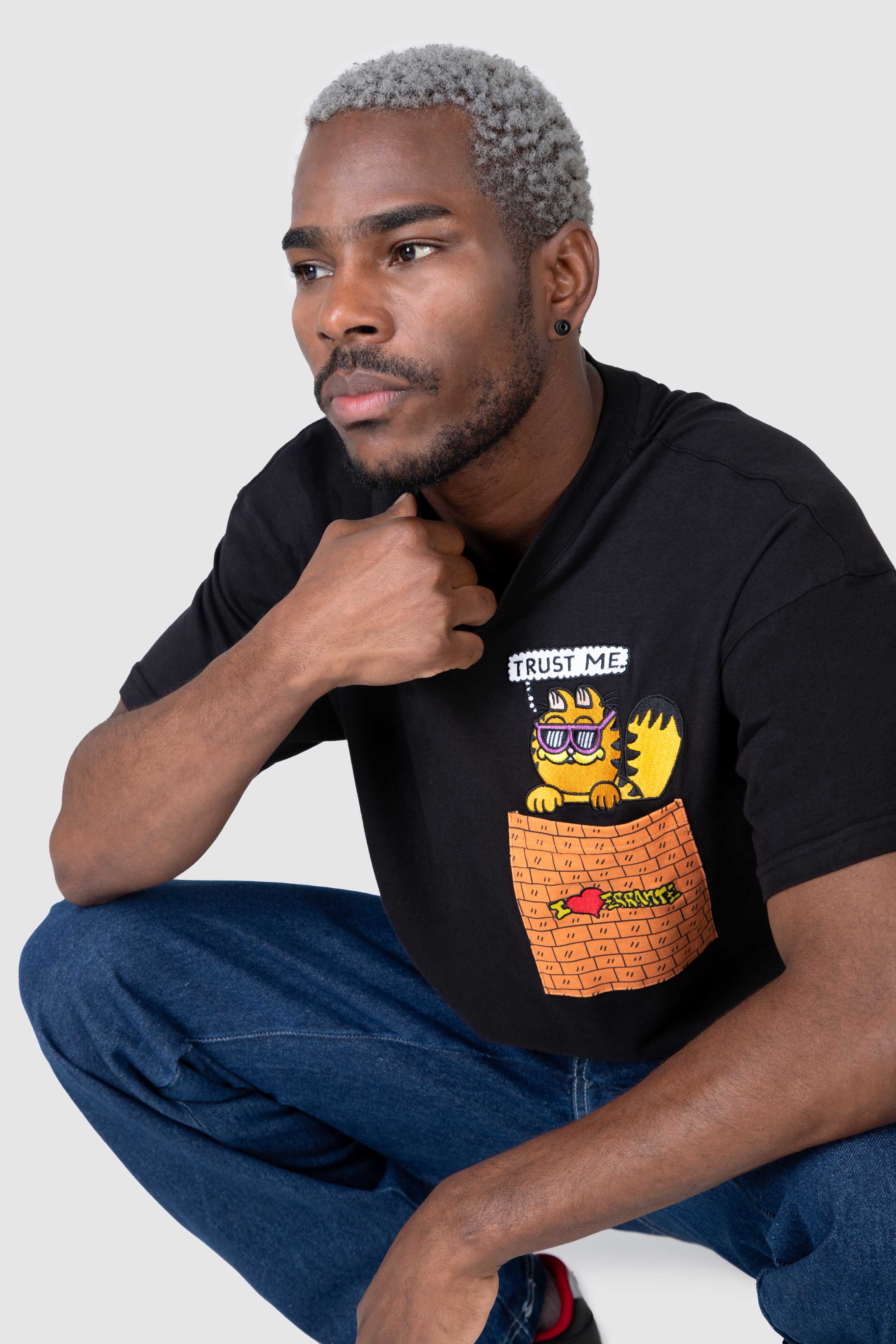 Polera M/C Garfield Brick Negro ERRANTE 