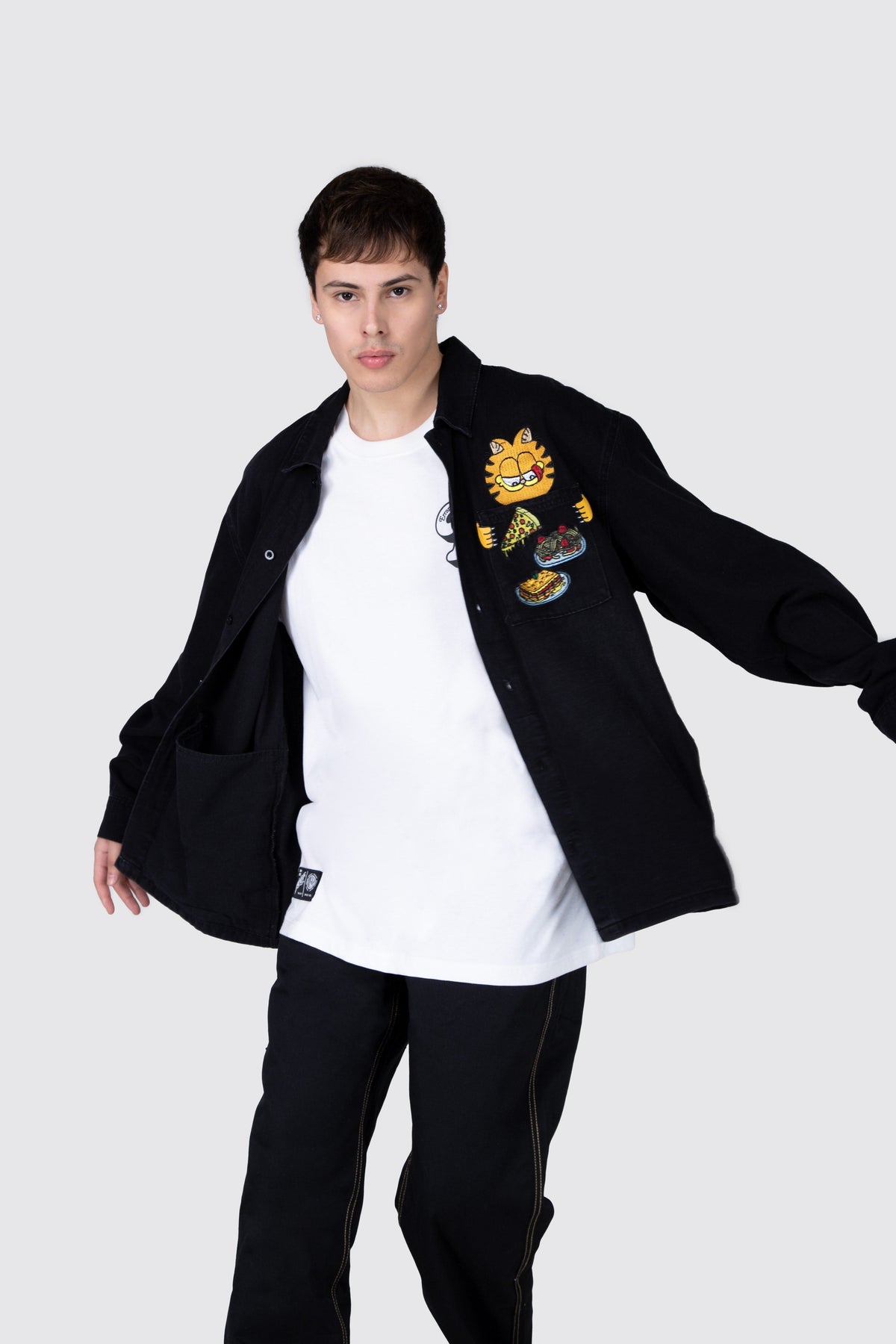 Camisa M/L Garfield Hidden Cat Negro ERRANTE 