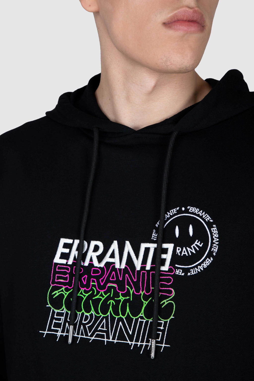 Poleron Hood Off Status Negro ERRANTE