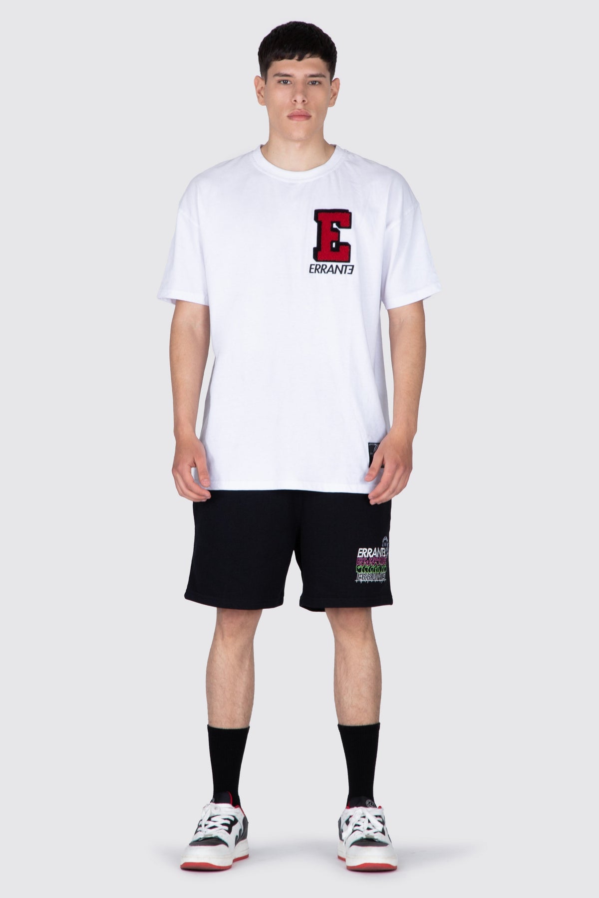 Short Off Status Negro ERRANTE