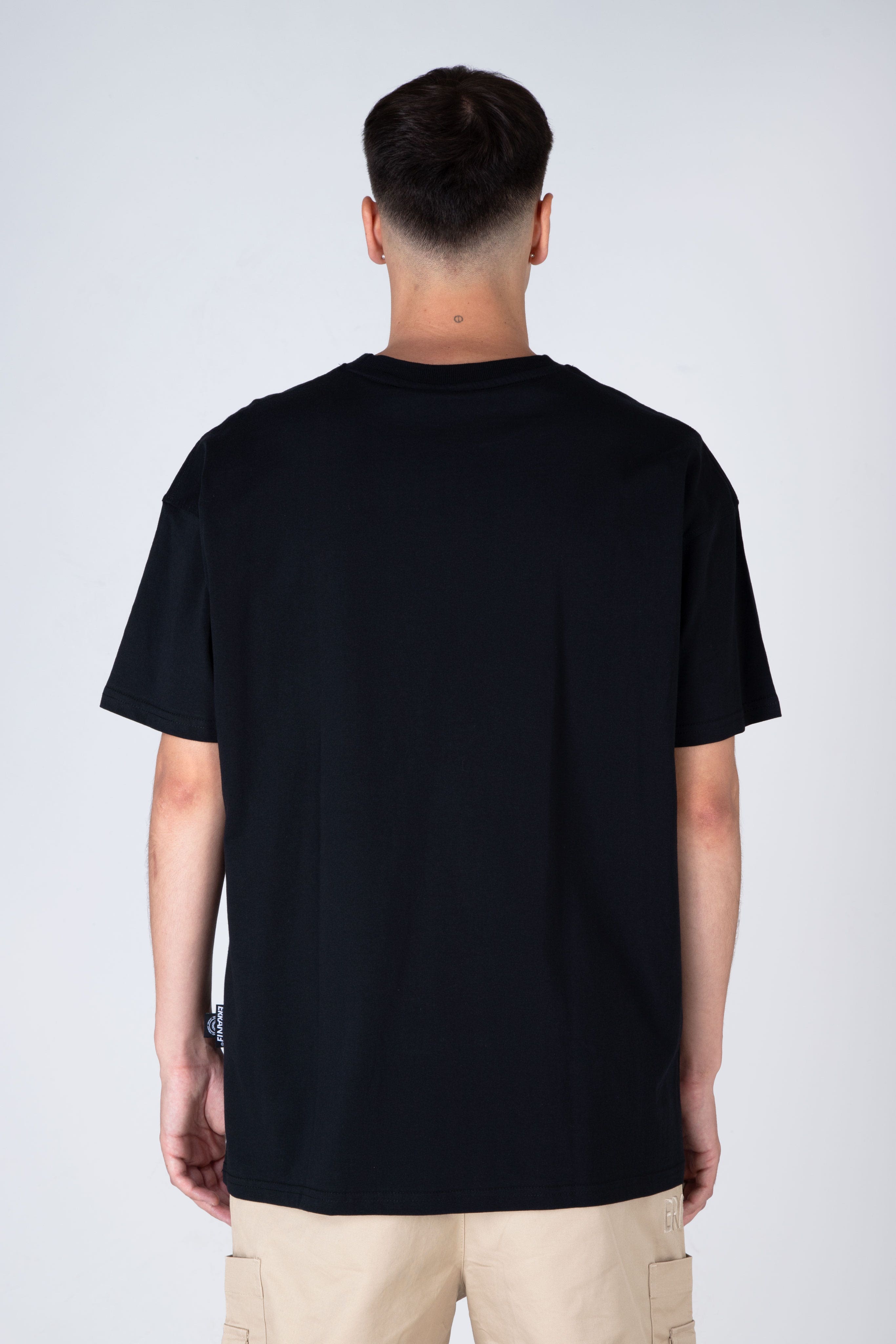 Polera M/C Line Negro ERRANTE