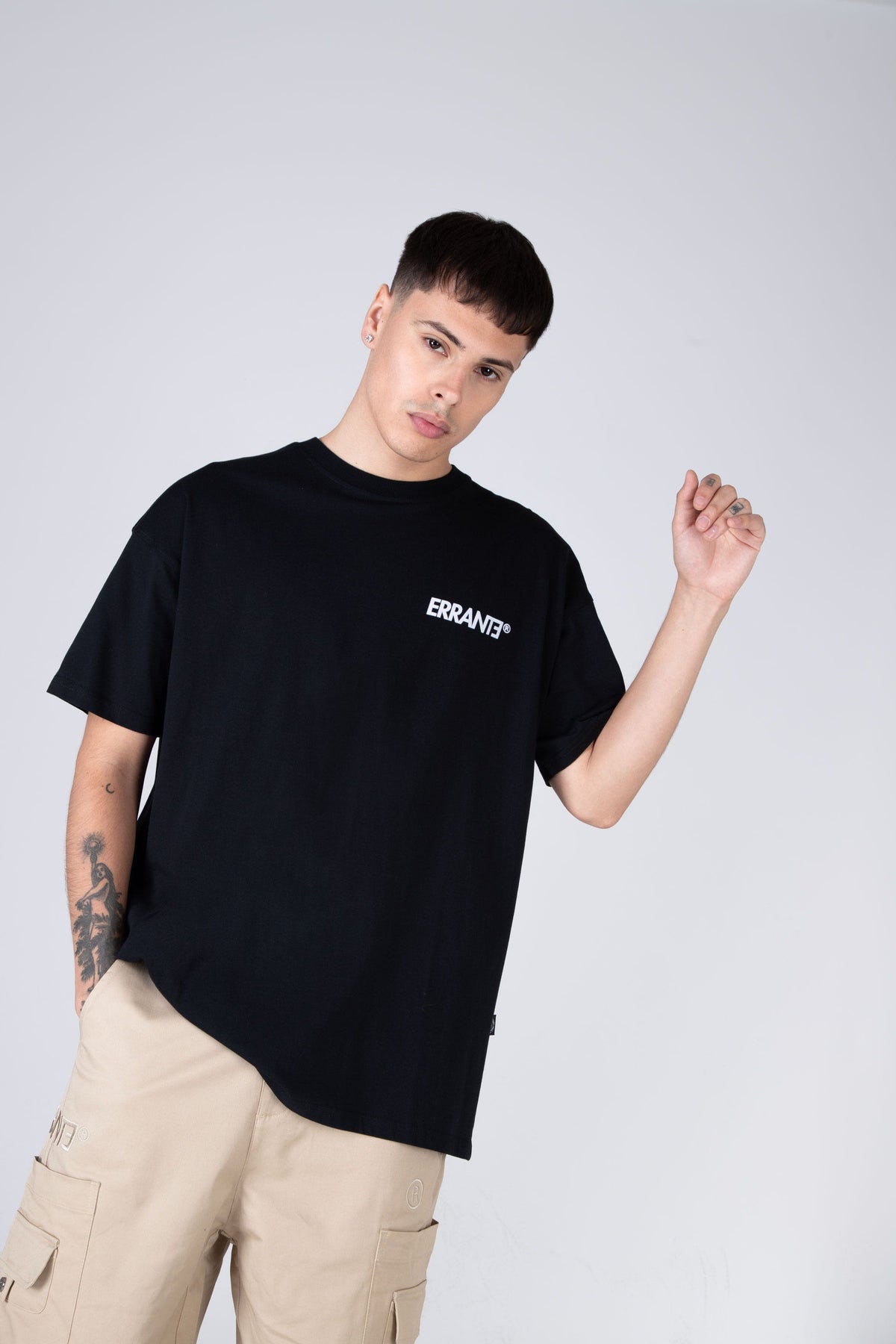 Polera M/C Line Negro ERRANTE