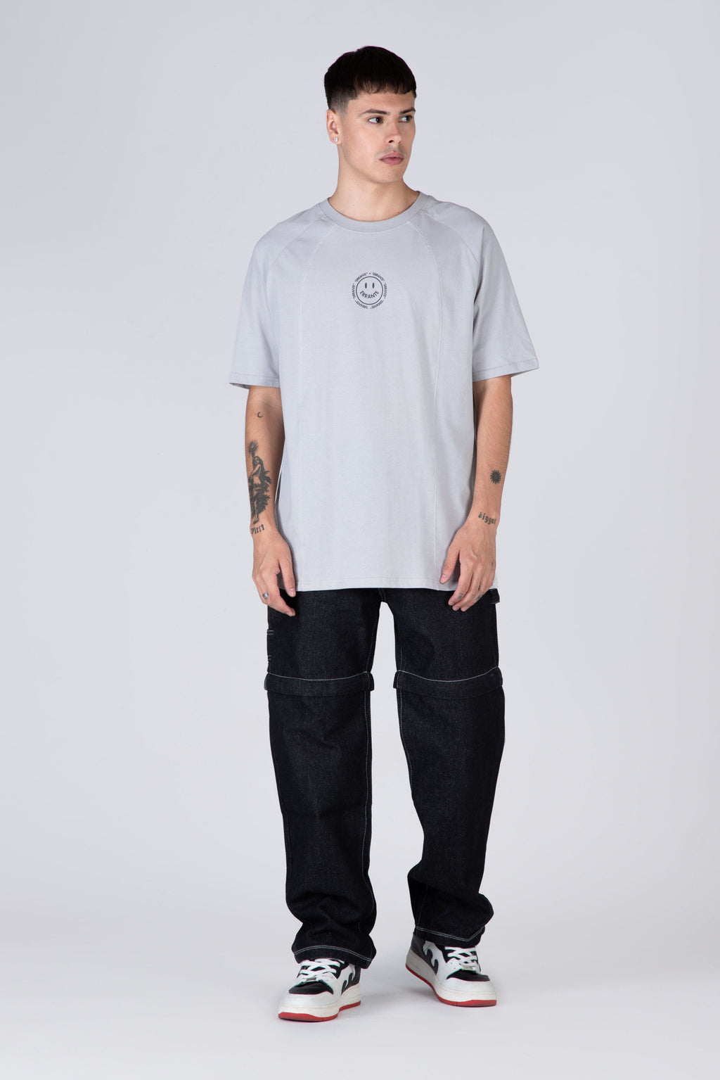 Polera M/C Film Gris ERRANTE