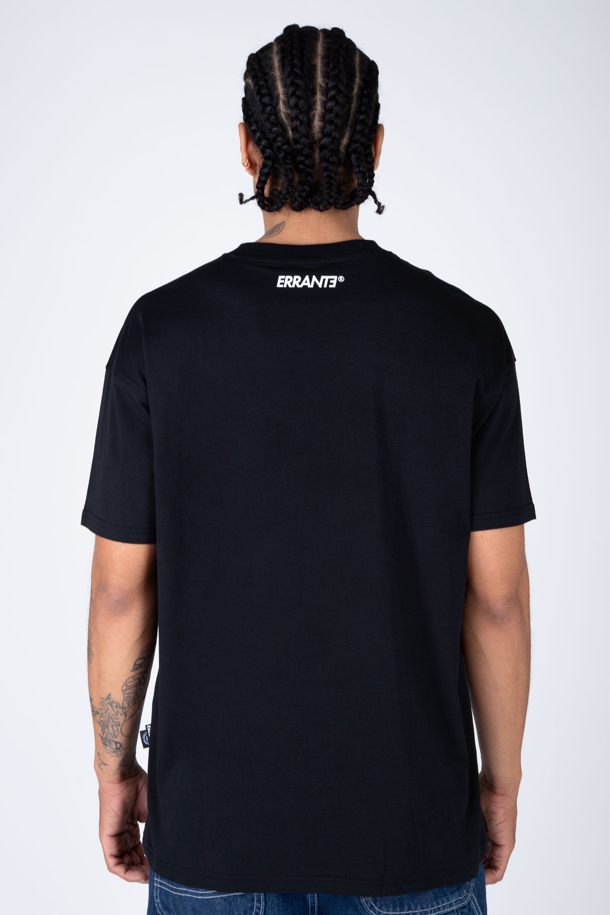 Polera M/C Dooble Box Negro ERRANTE
