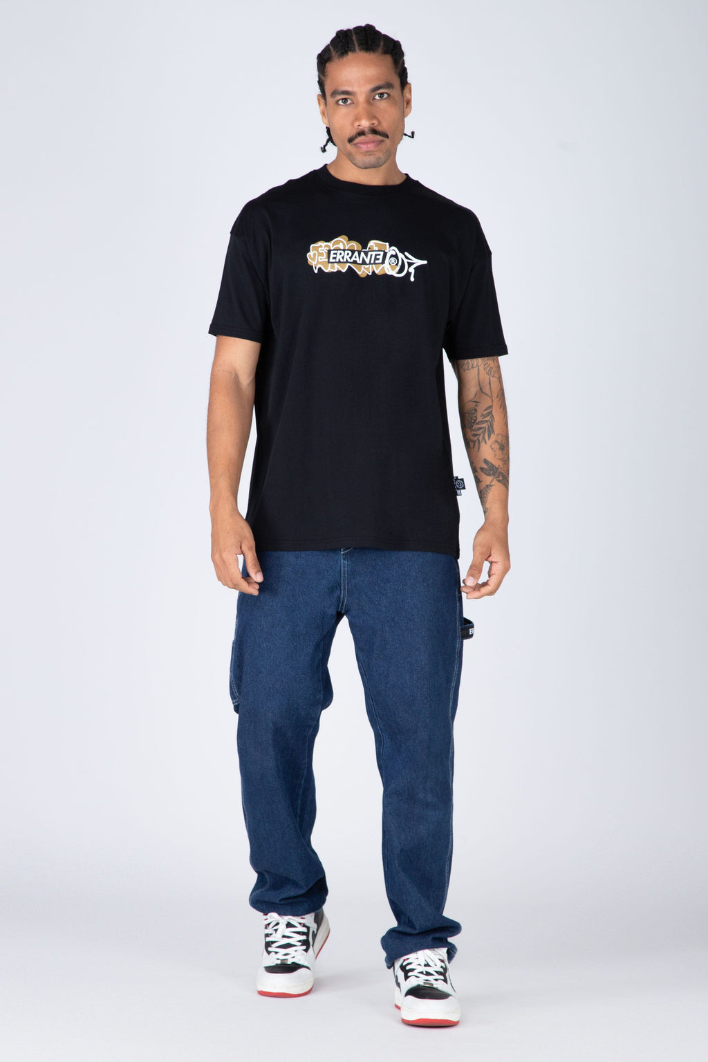 Polera M/C Dooble Box Negro ERRANTE