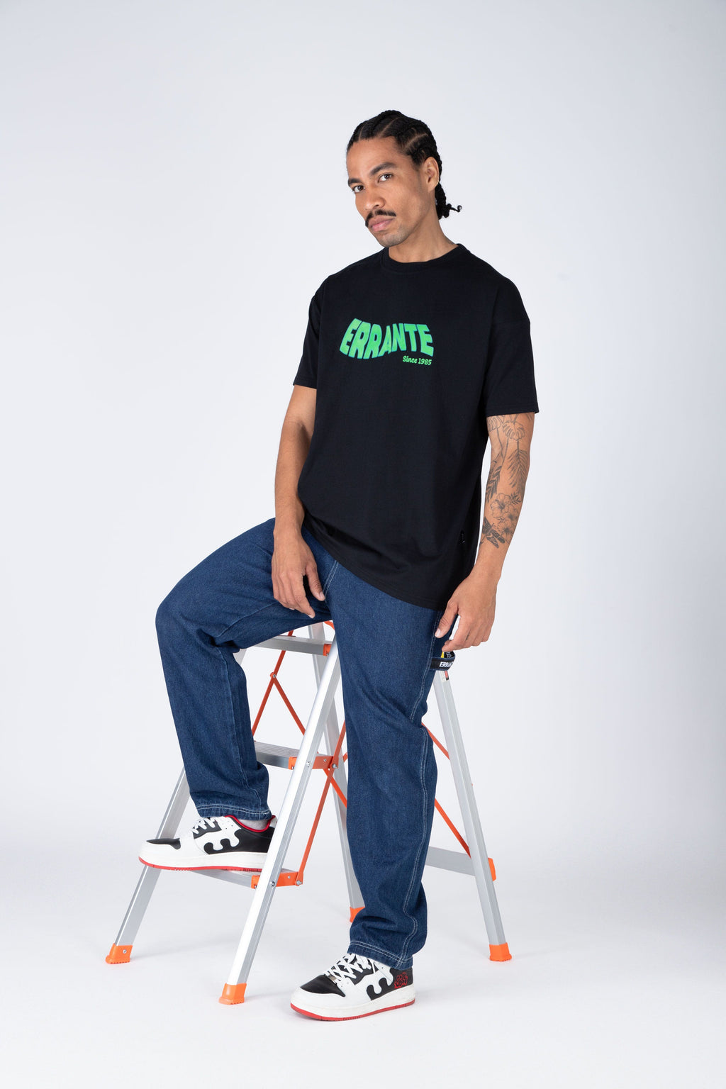 Polera M/C Fine Negro ERRANTE