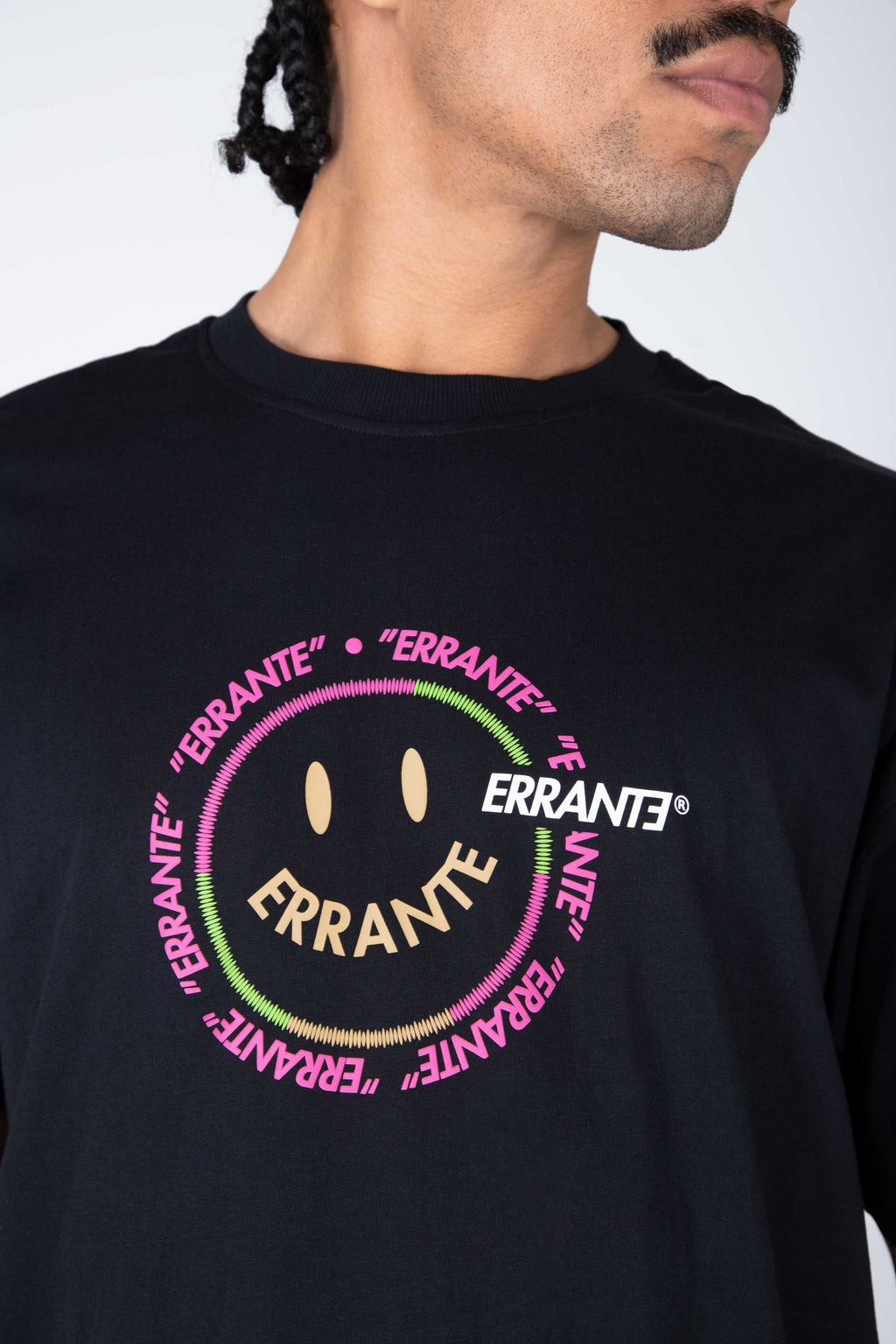 Polera M/C Grasp Negro ERRANTE
