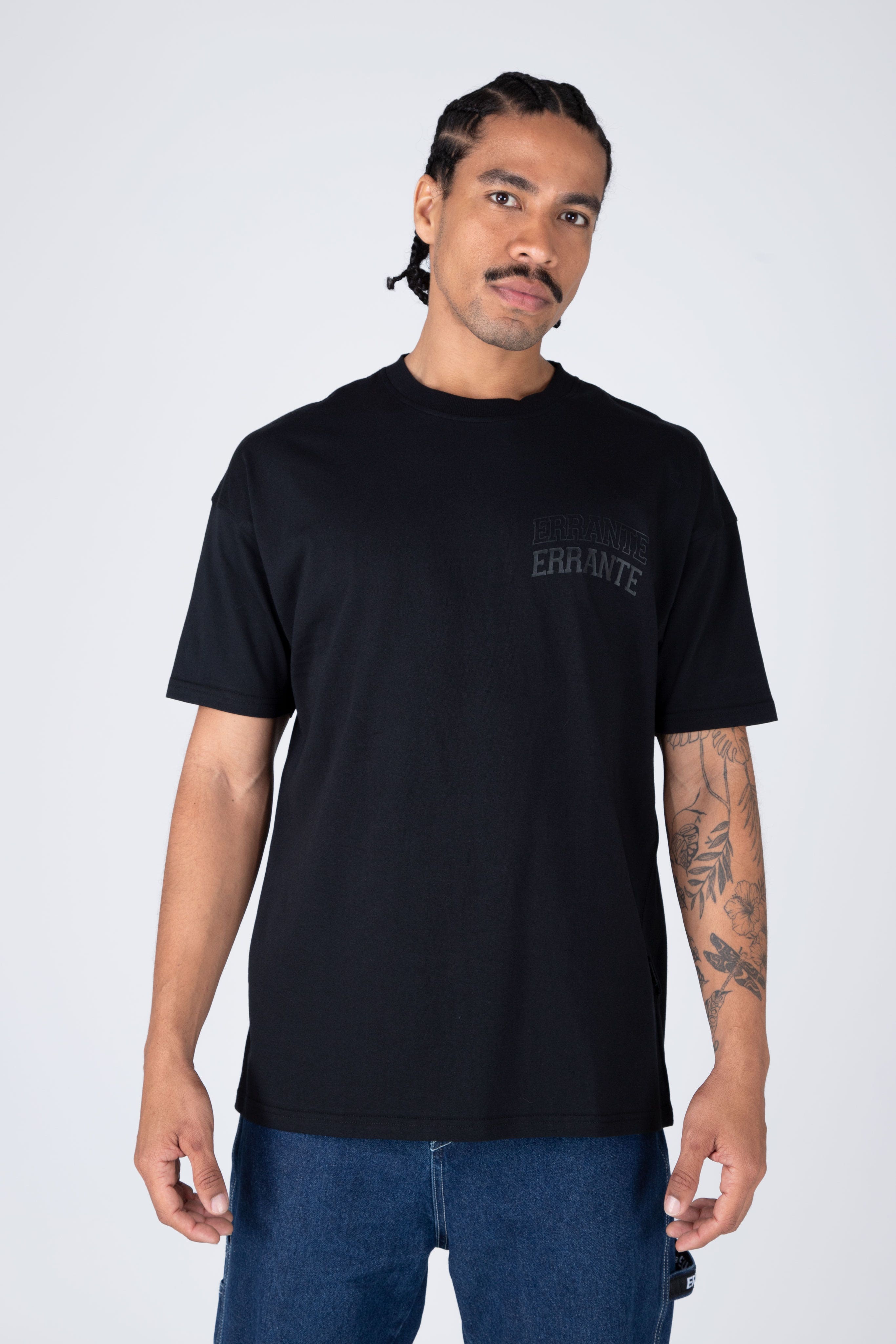 Polera M/C Plate Negro ERRANTE