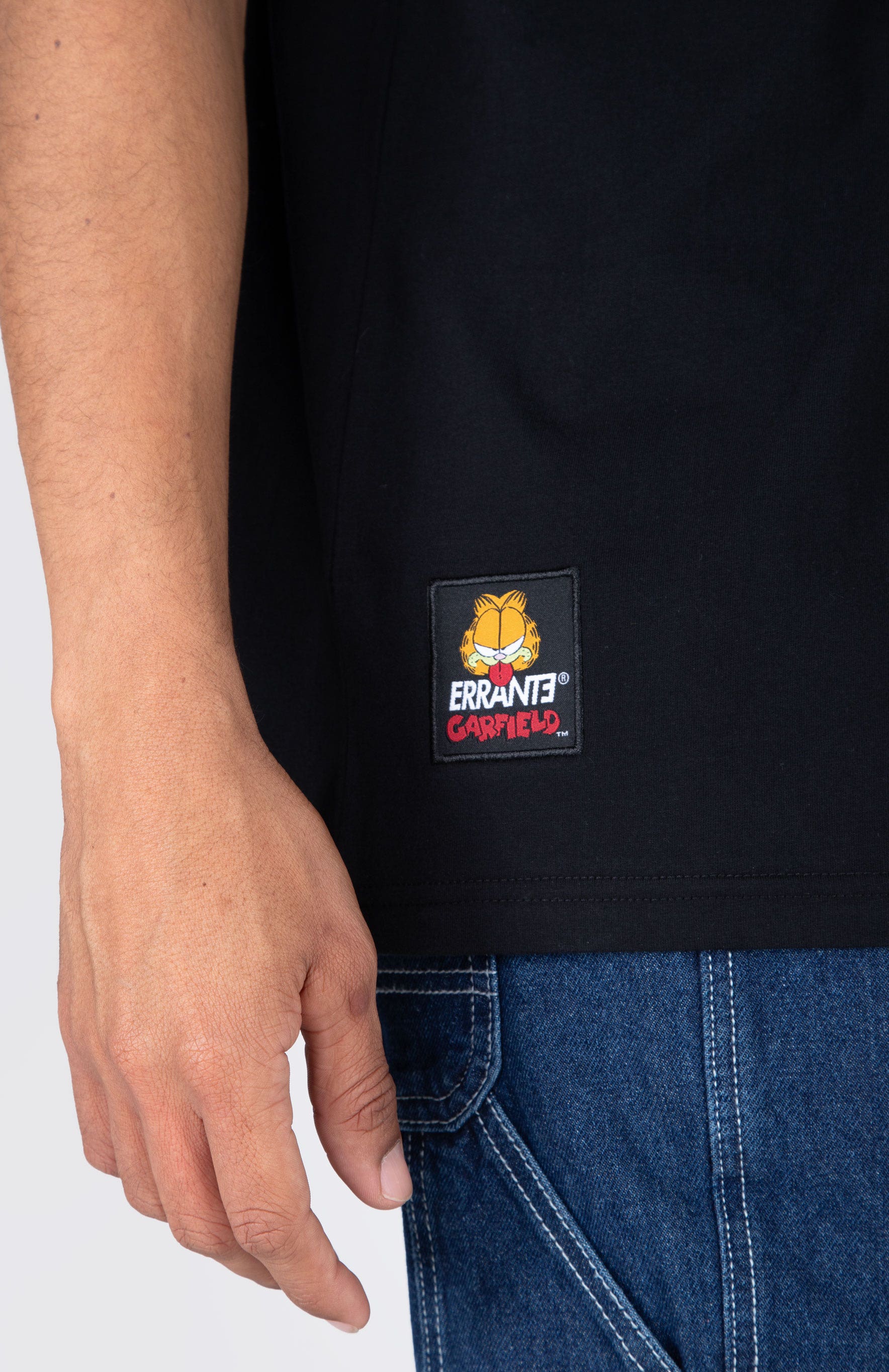 Polera M/C Garfield Are You Sure? Negro ERRANTE