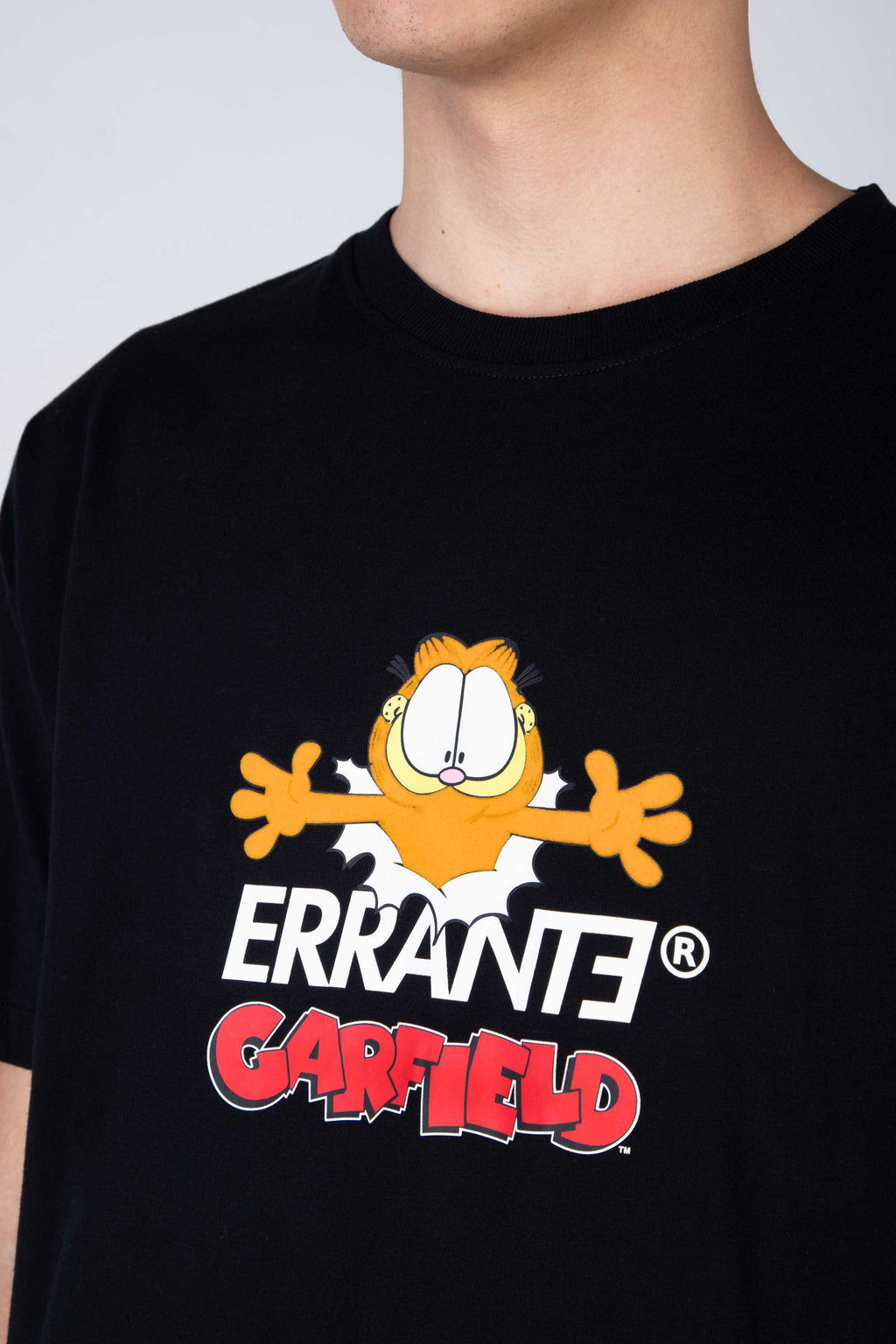 Polera M/C Garfield All Messy Negro ERRANTE