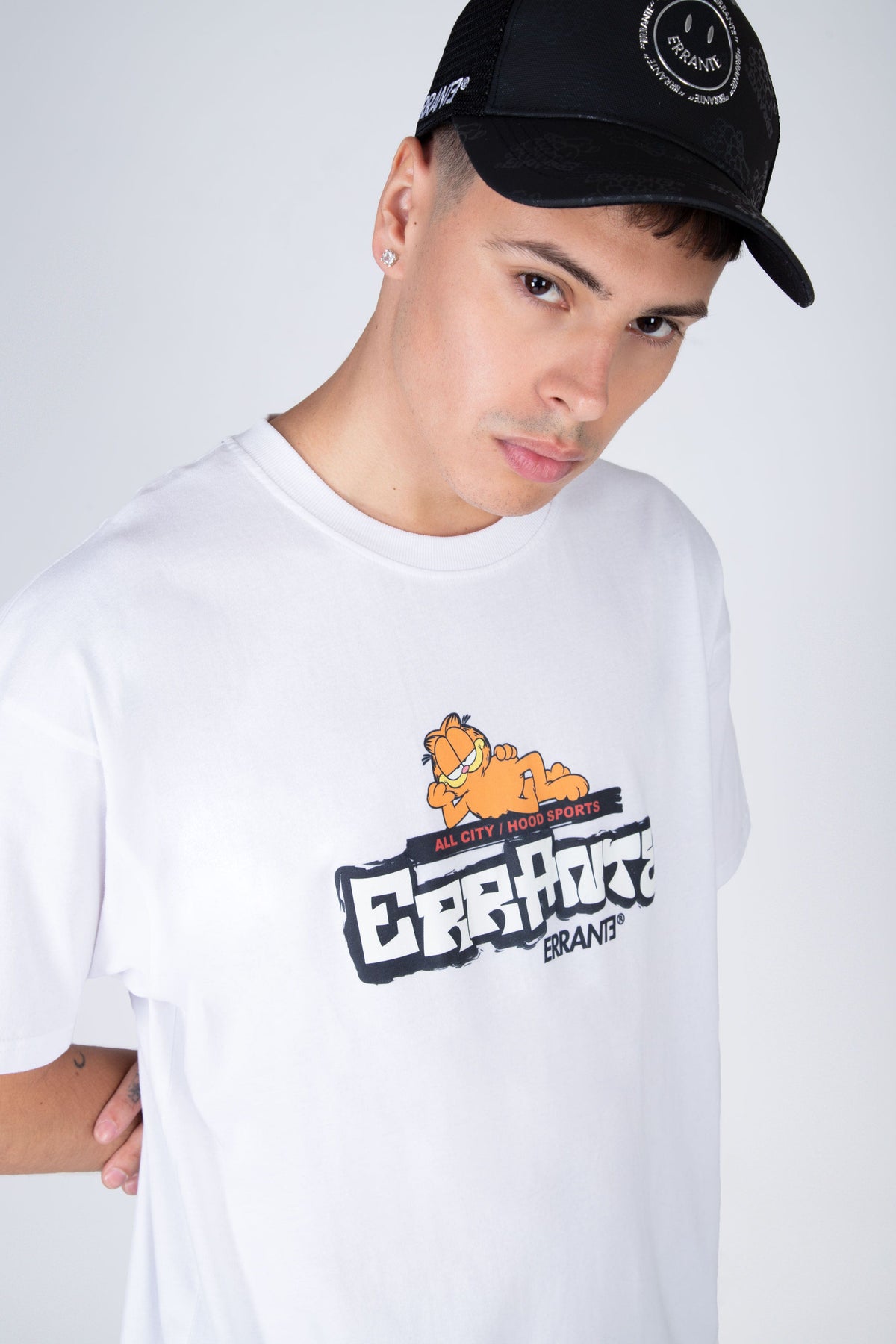 Polera M/C Garfield Cat World Blanco ERRANTE