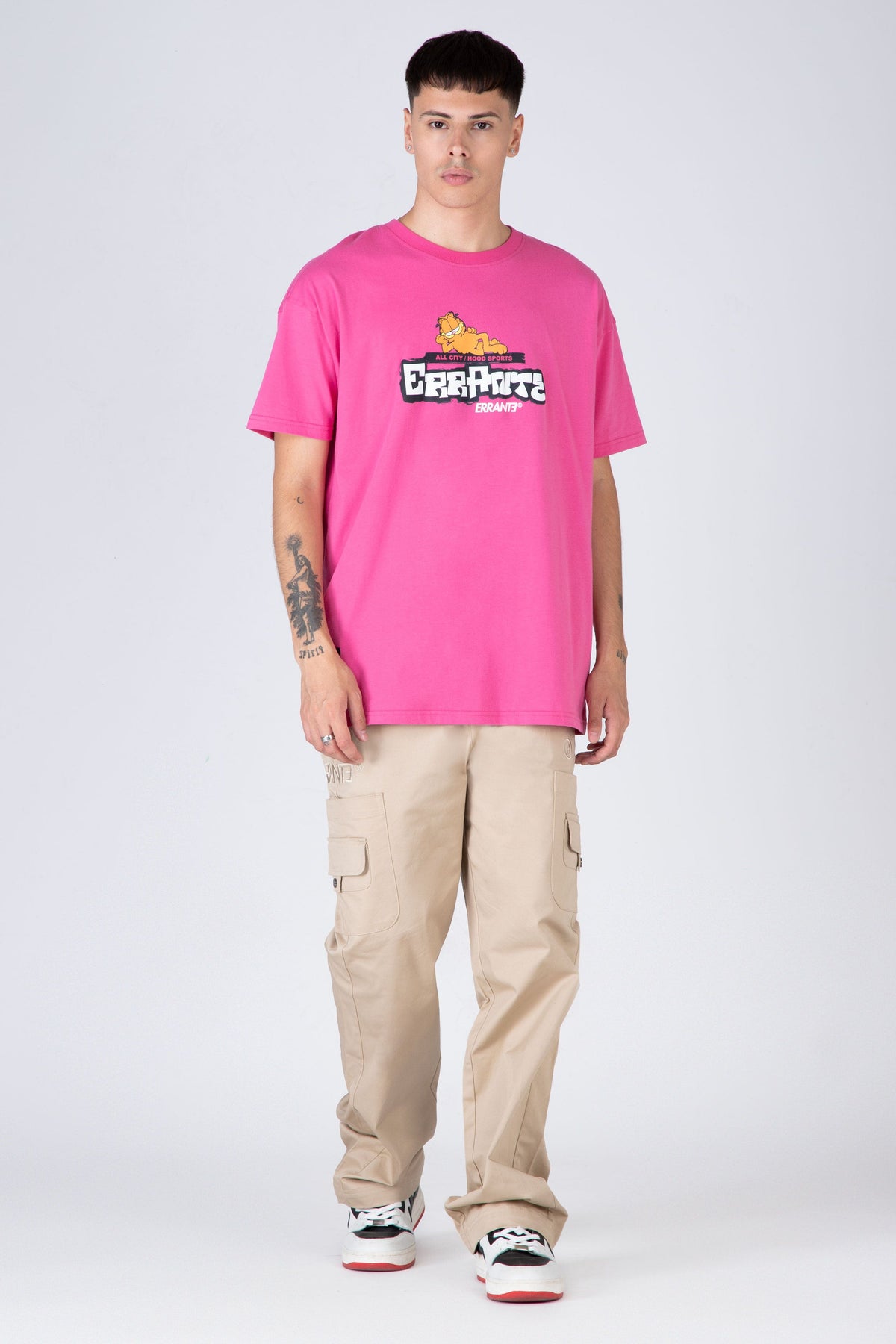 Polera M/C Garfield Cat World Rosado ERRANTE