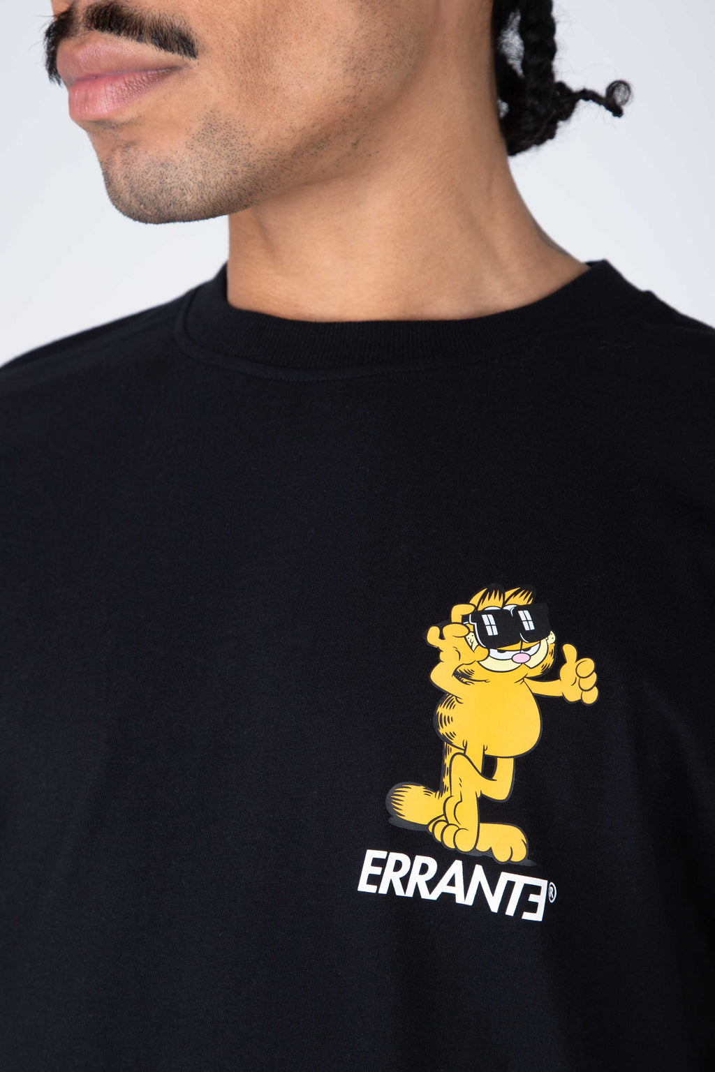 Polera M/C Garfield Cool Cat Negro ERRANTE