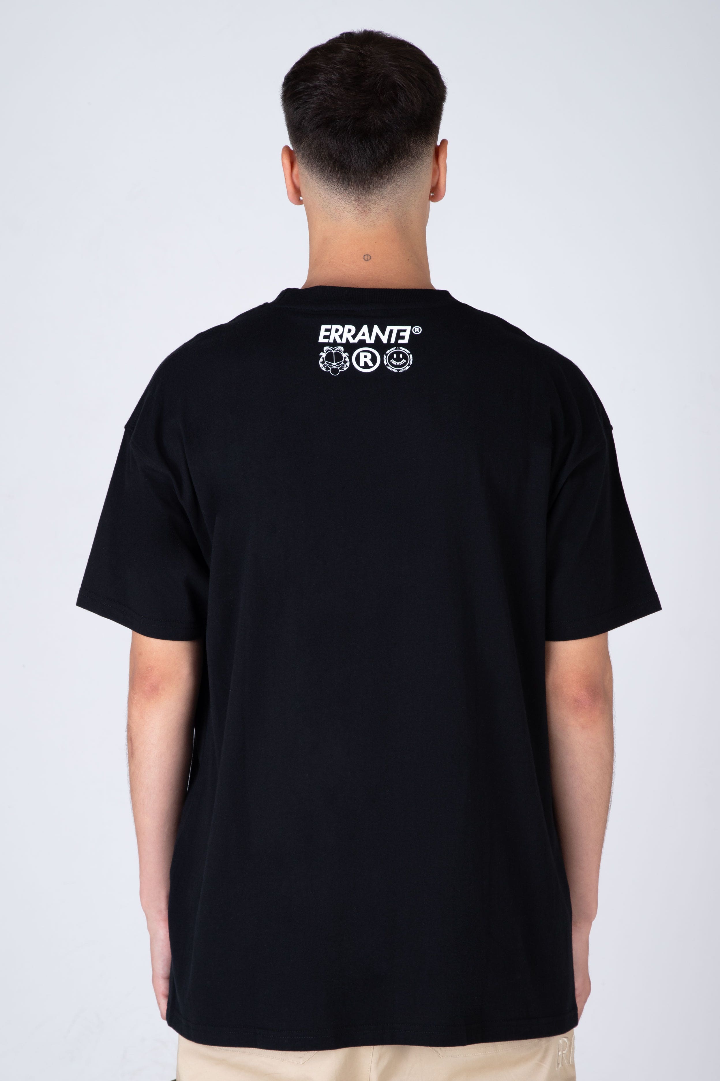 Polera M/C Garfield Hate Mondays Negro ERRANTE