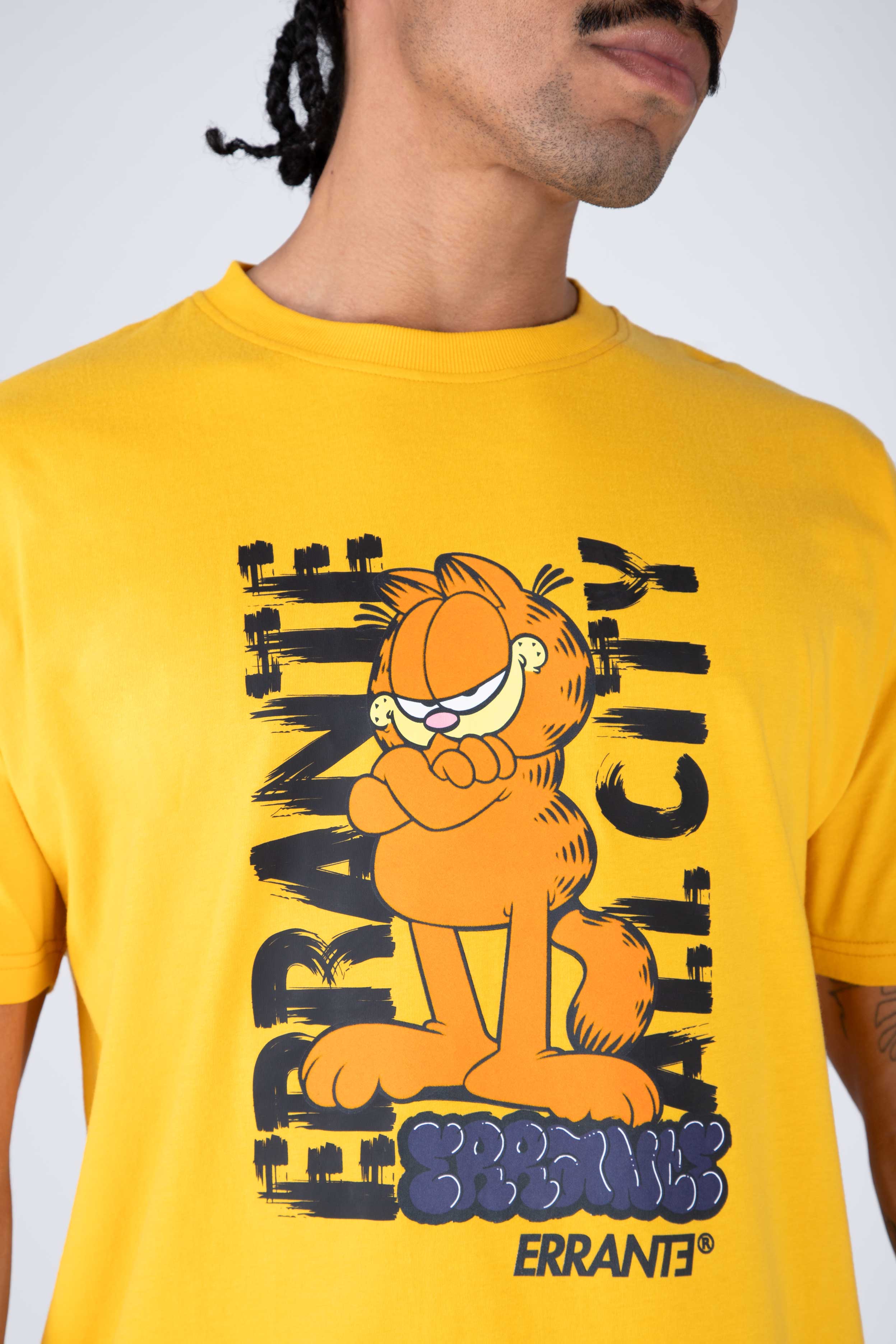 Polera M/C Garfield Street Cat Amarillo ERRANTE