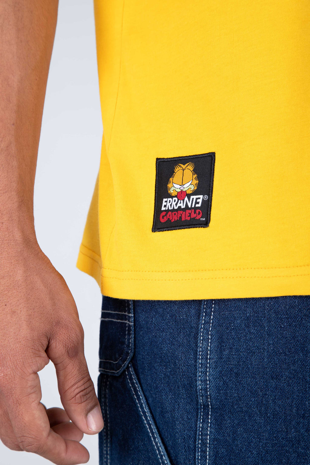 Polera M/C Garfield Street Cat Amarillo ERRANTE