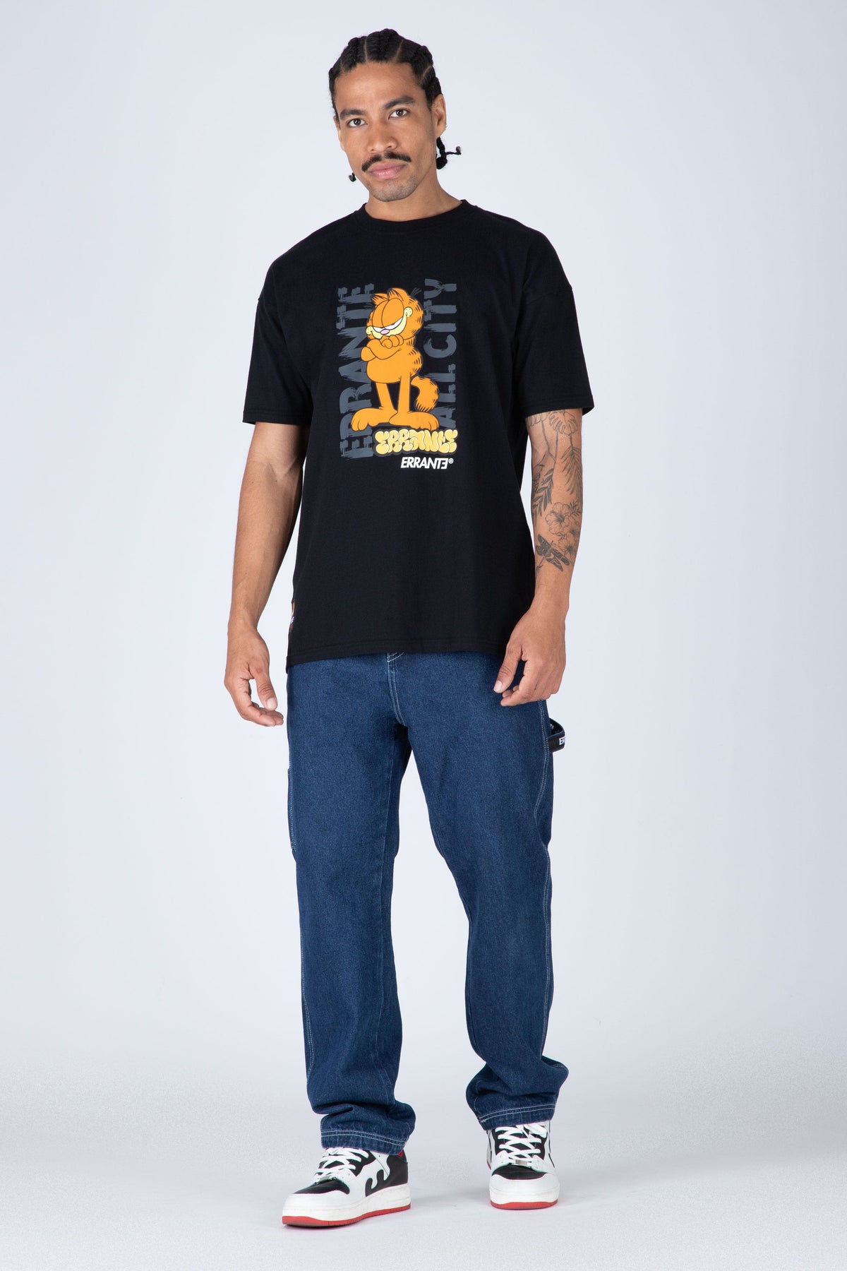Polera M/C Garfield Street Cat Negro ERRANTE