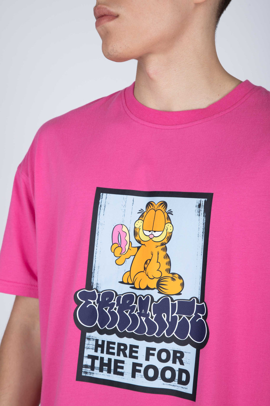 Polera M/C Garfield Eat Me Rosado ERRANTE