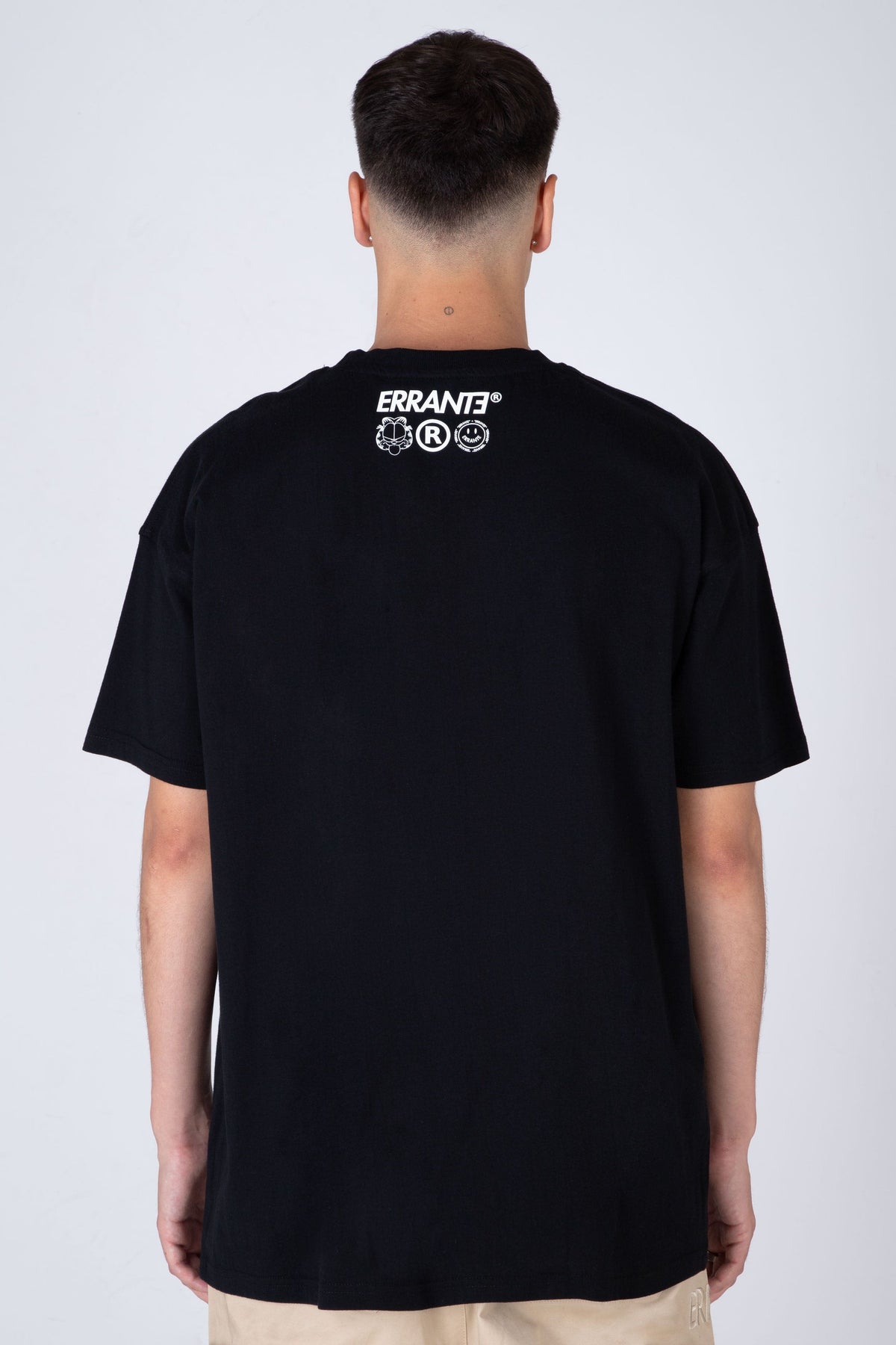 Polera M/C Garfield Too Good Negro ERRANTE