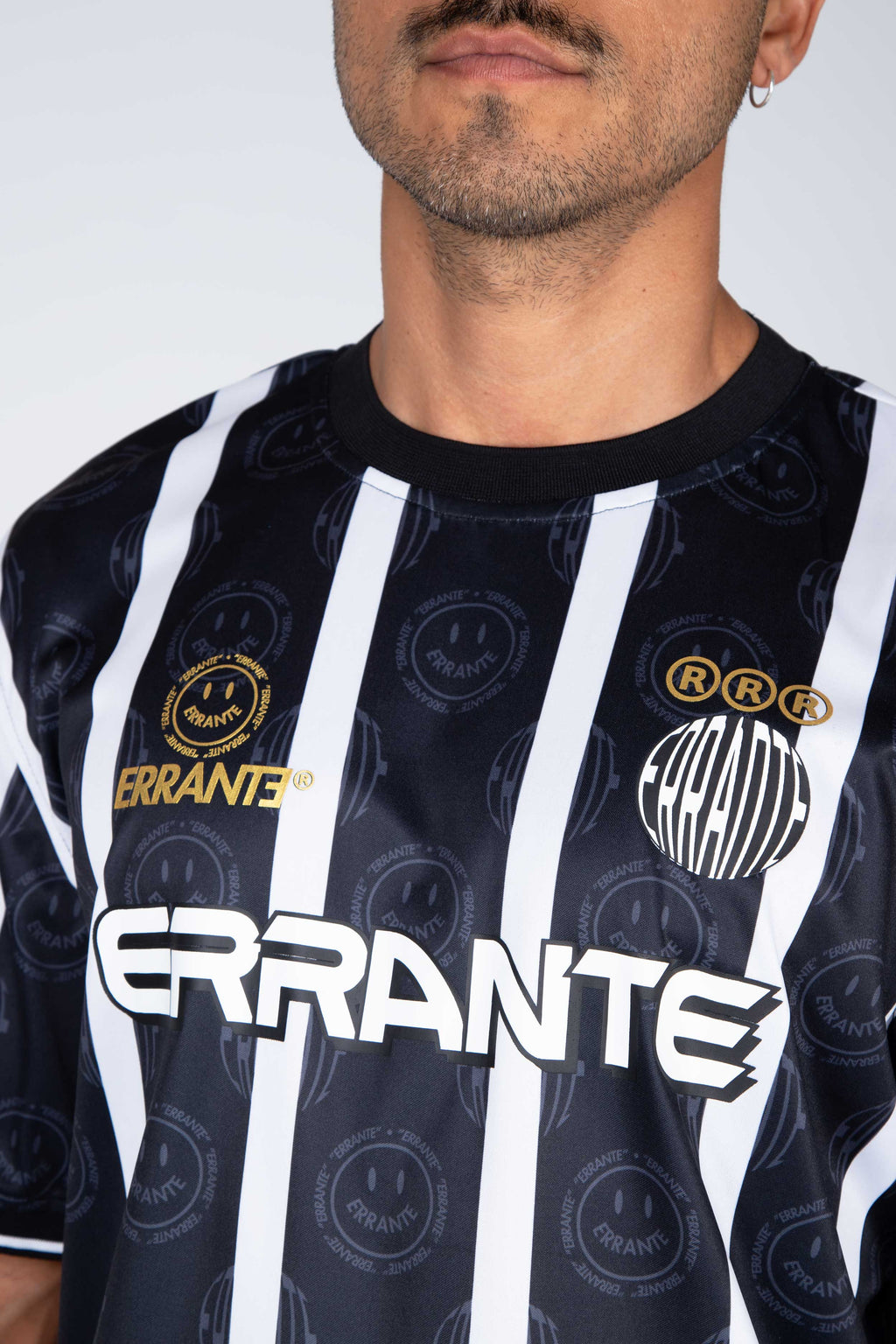 Camiseta M/C Hood Sports Negro ERRANTE