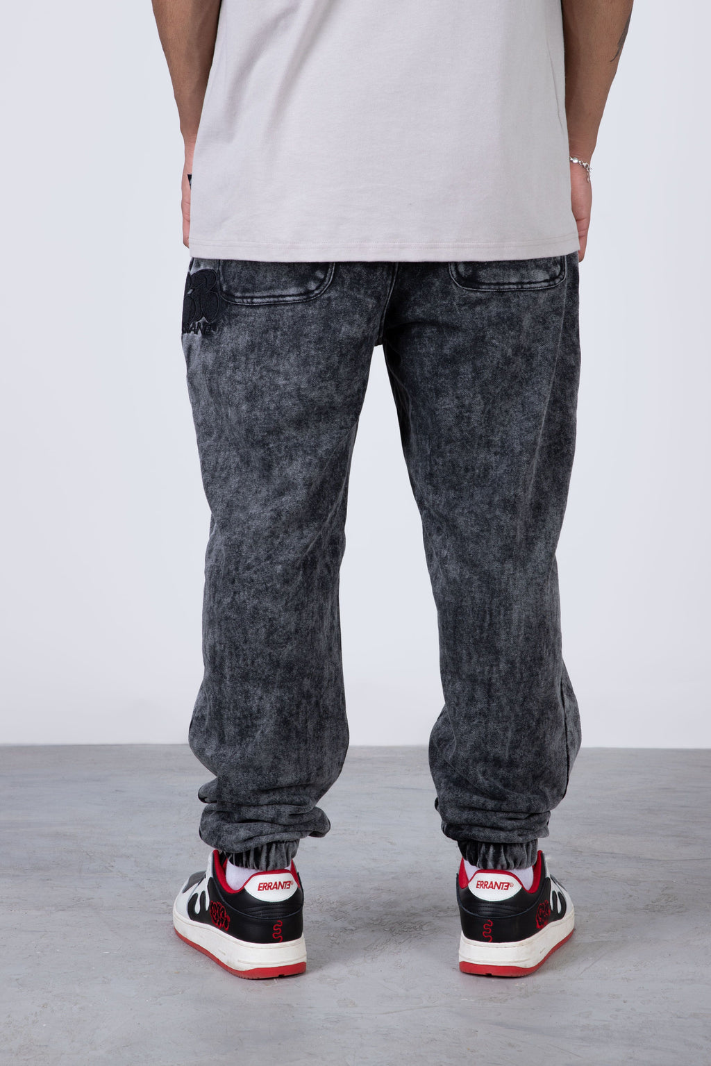 Jogger Blackdrift Negro ERRANTE
