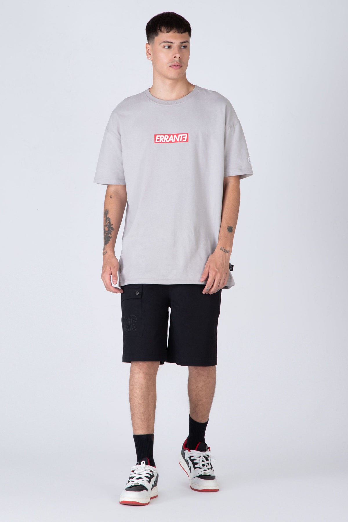 Short Concrete Negro ERRANTE