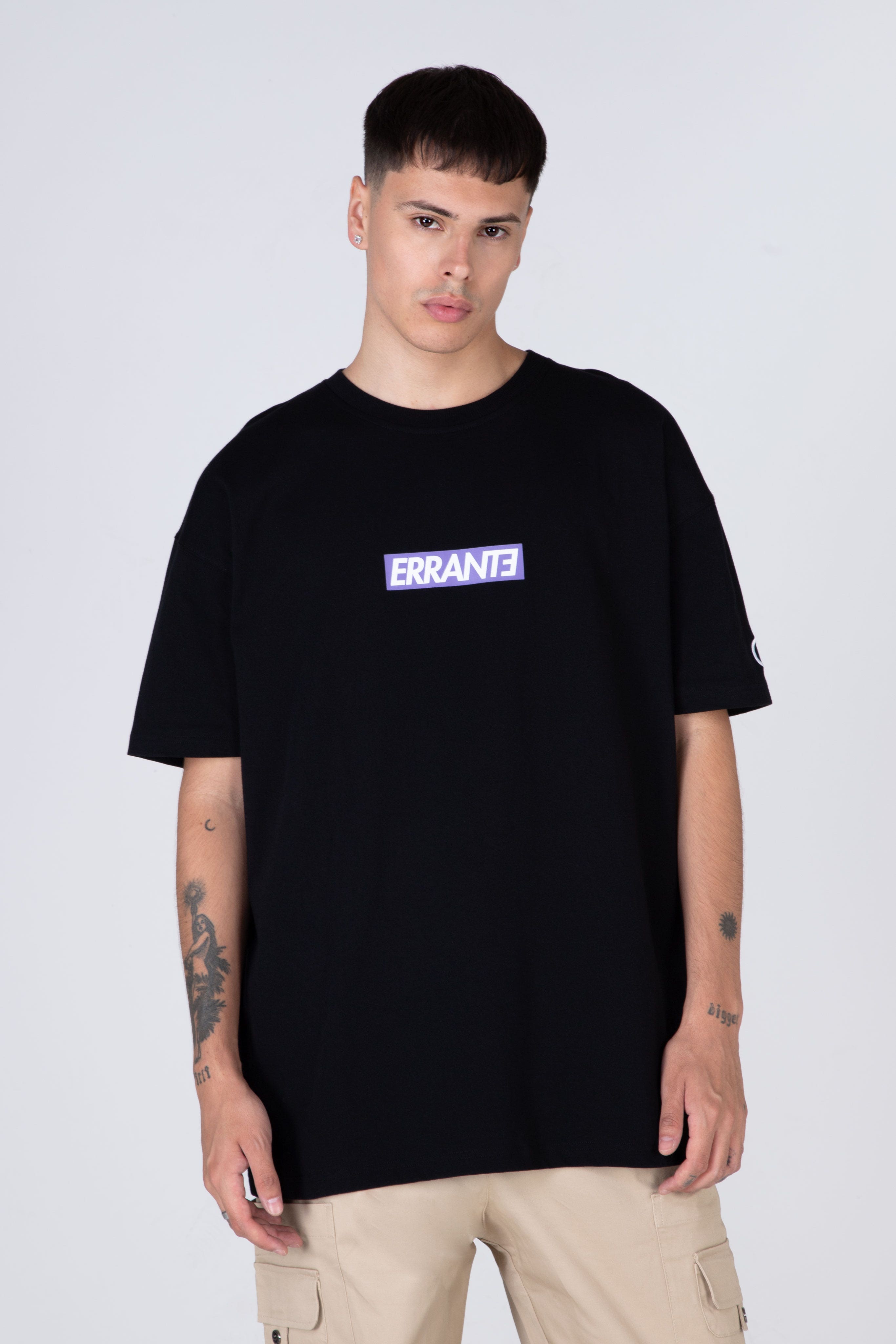 Polera Manga Corta Bare Minimun Negro ERRANTE