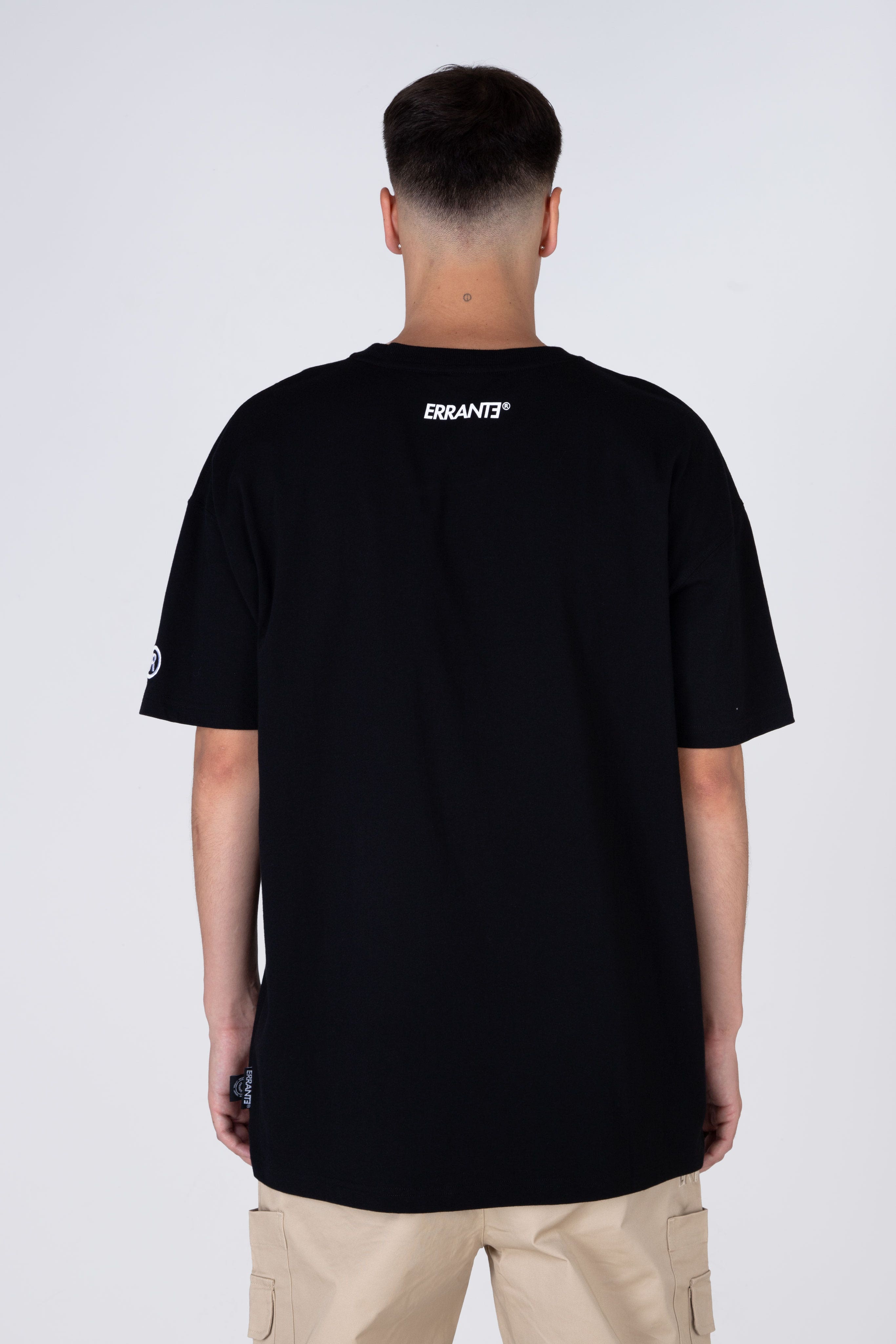 Polera Manga Corta Bare Minimun Negro ERRANTE