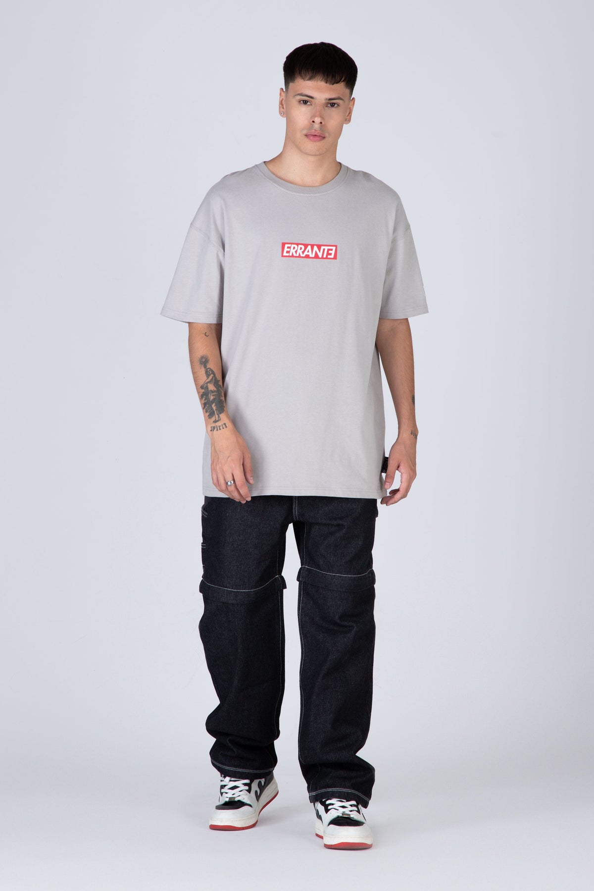 Polera Manga Corta Bare Minimun Gris ERRANTE