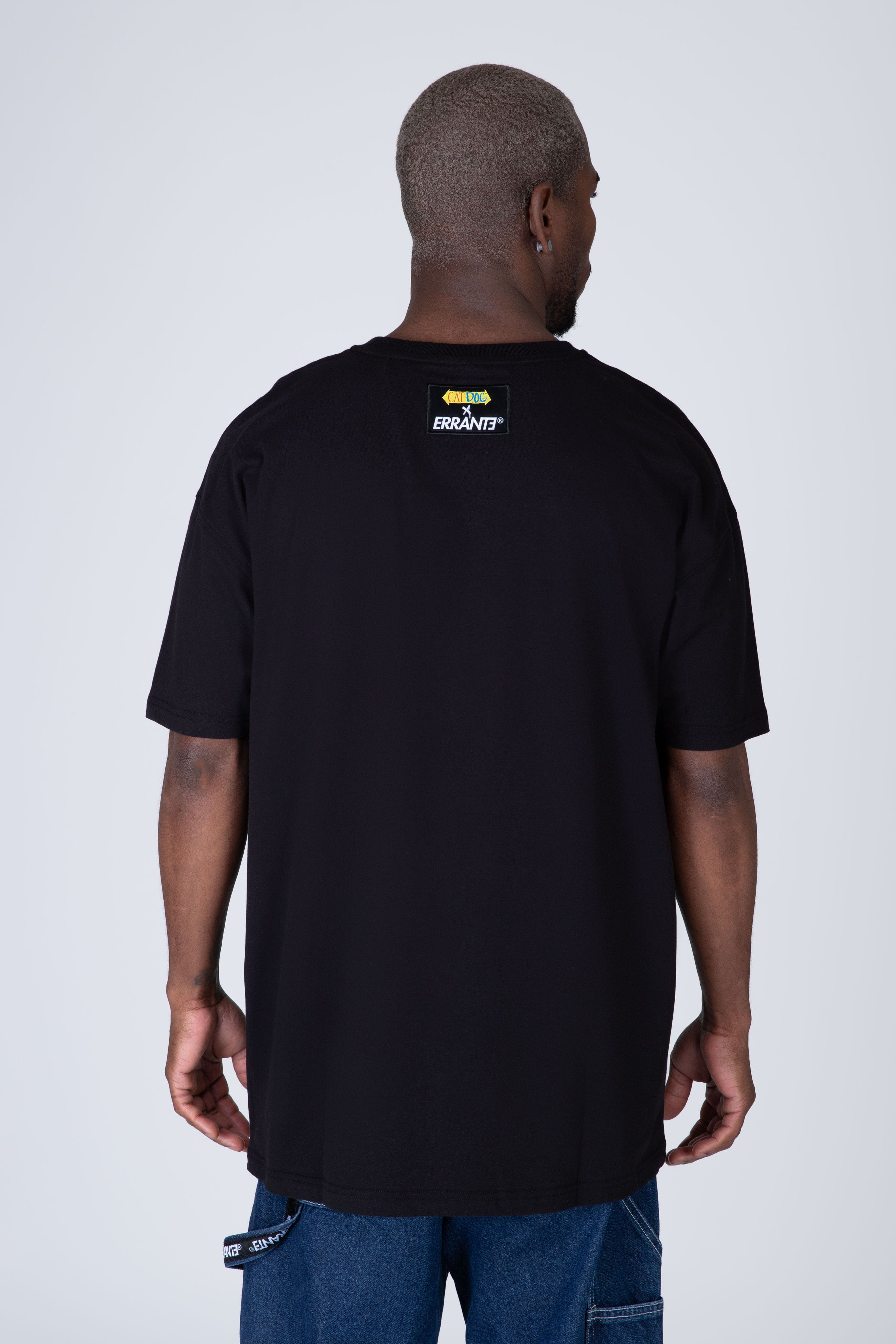 Polera Manga Corta Catdog Comic Negro ERRANTE