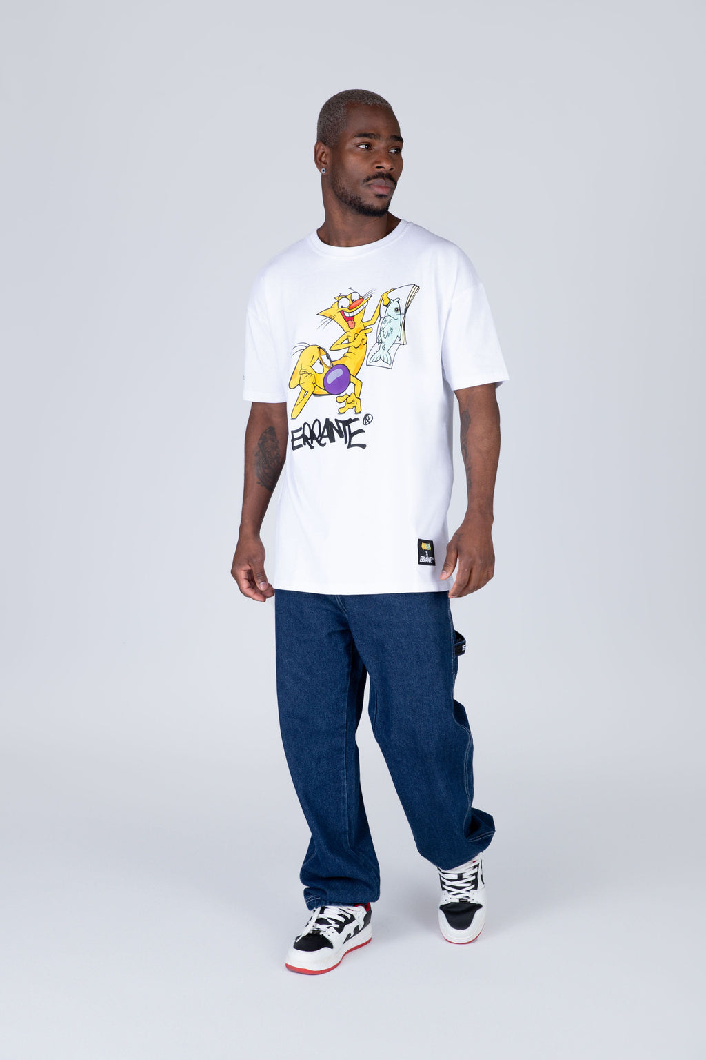 Polera Manga Corta Catdog Magazine Blanco ERRANTE