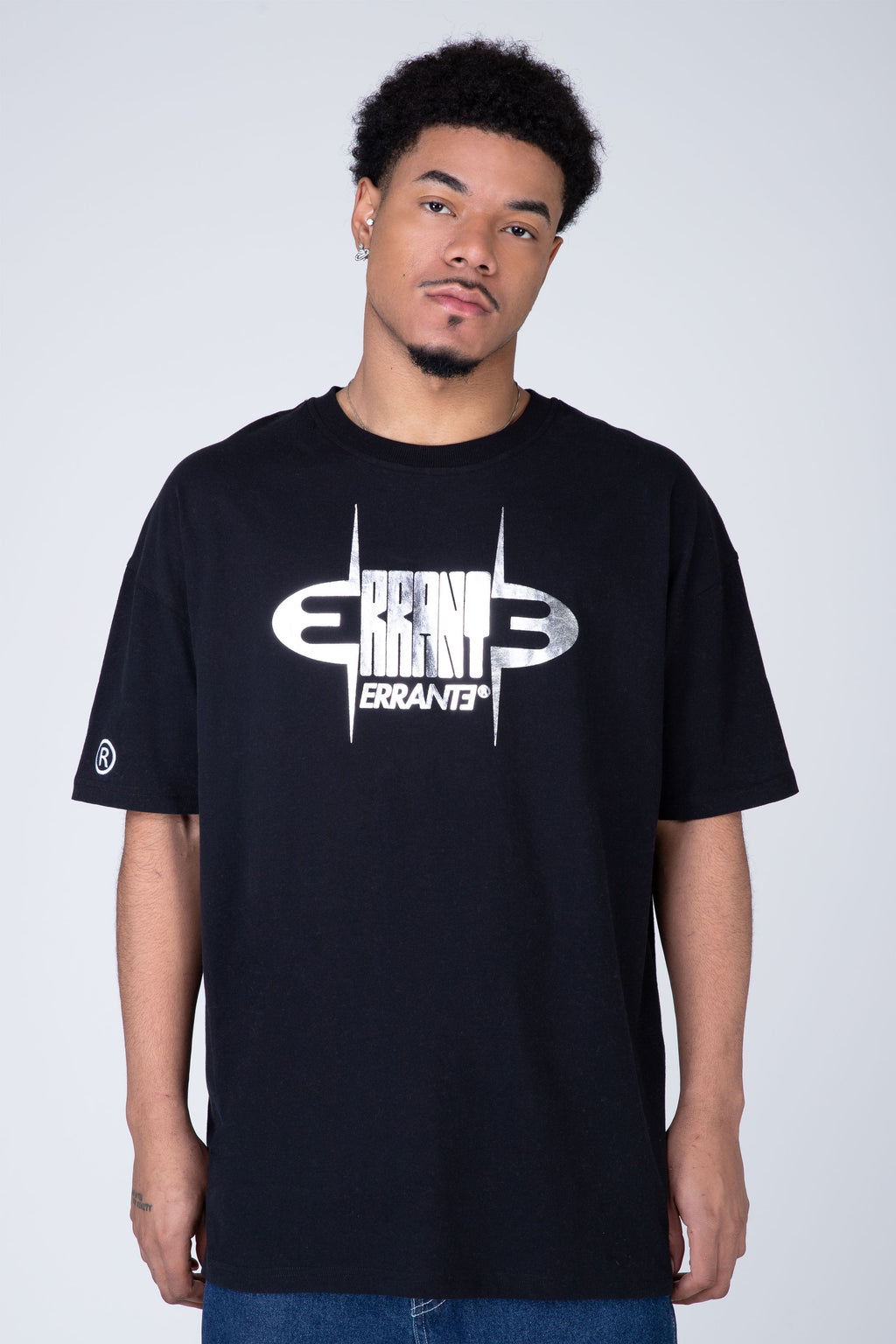 Polera Manga Corta Silvers Negro ERRANTE