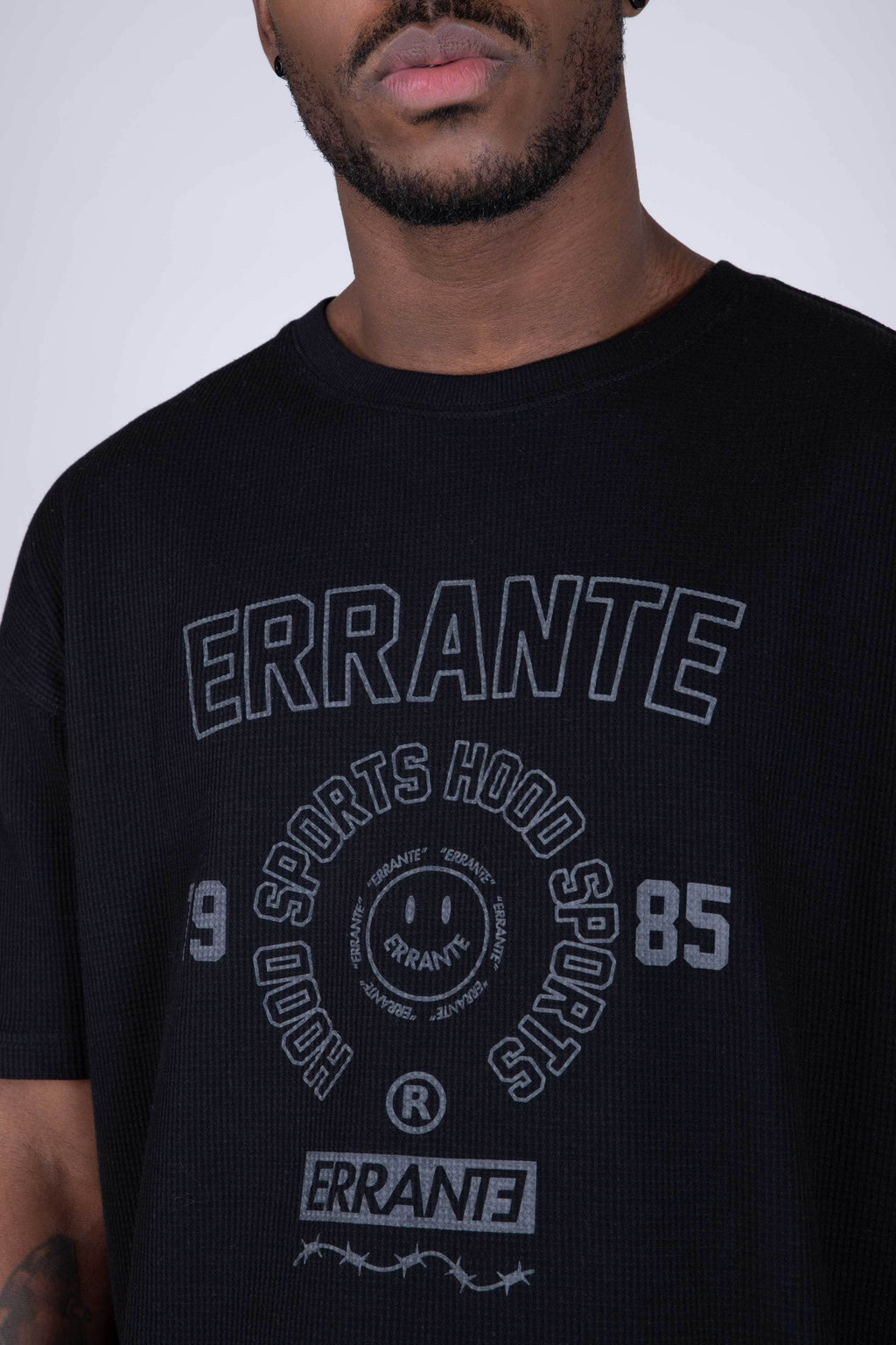 Polera M/C Eventually Negro ERRANTE