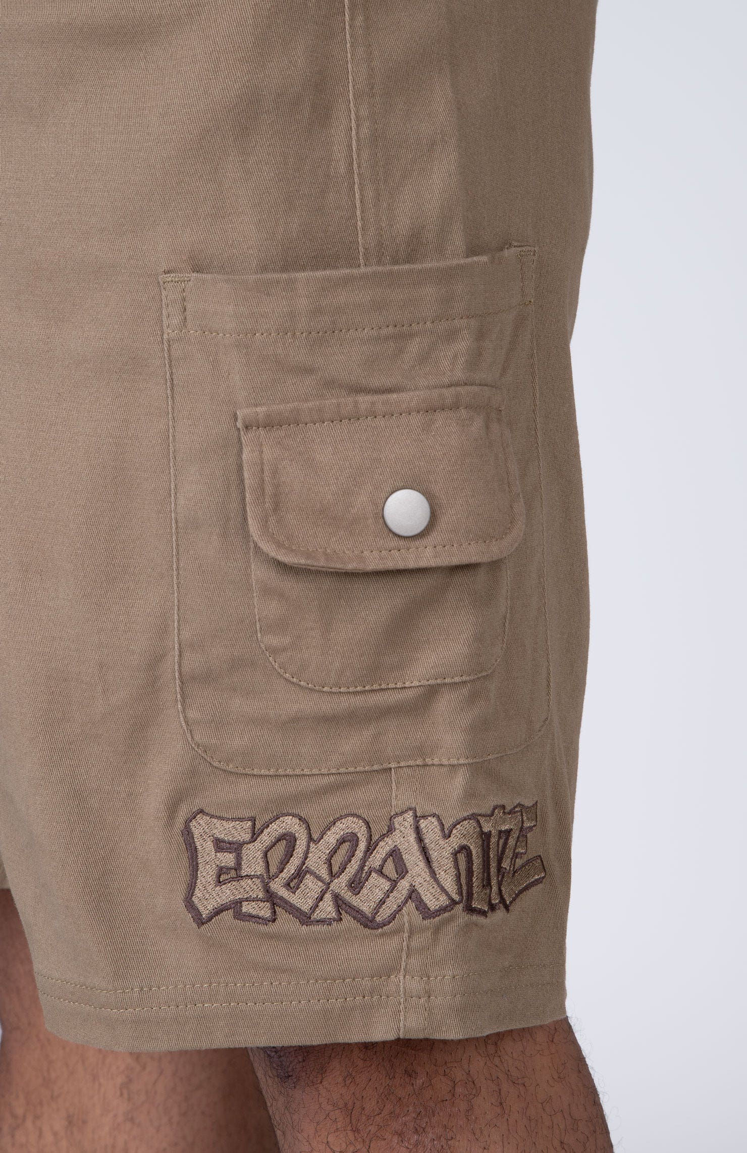 Short Graf Wear Beige ERRANTE