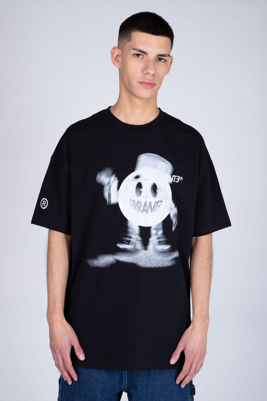 Polera Manga Corta Pixel Negro ERRANTE